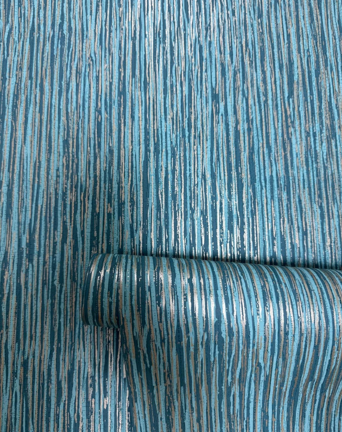 Strand Wallpaper in Blue color - pattern number NT98053 - by Galerie in the New Touch collection