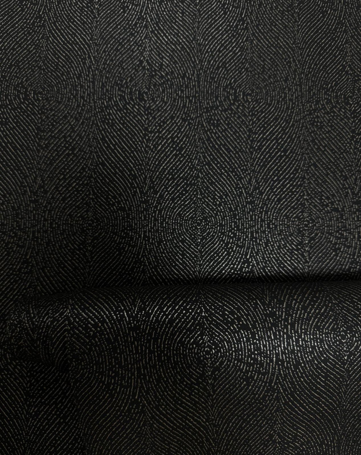 Contour Wallpaper in Black color - pattern number NT98073 - by Galerie in the New Touch collection