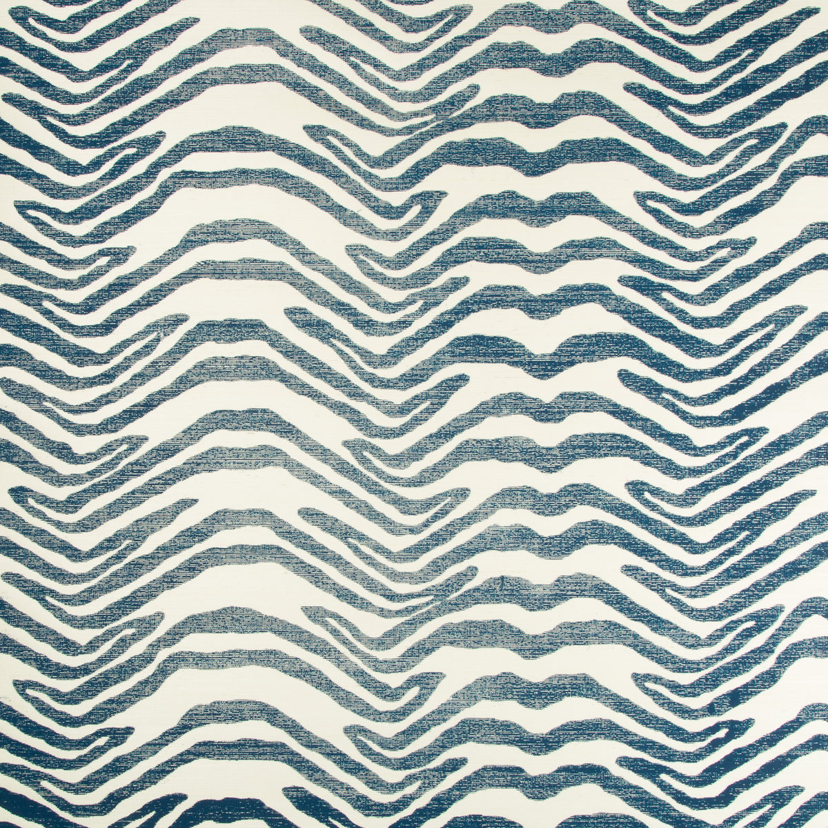 Hendricks Wallpaper in Indigo color - pattern number P2017106.50.0 - by Lee Jofa in the Merkato collection