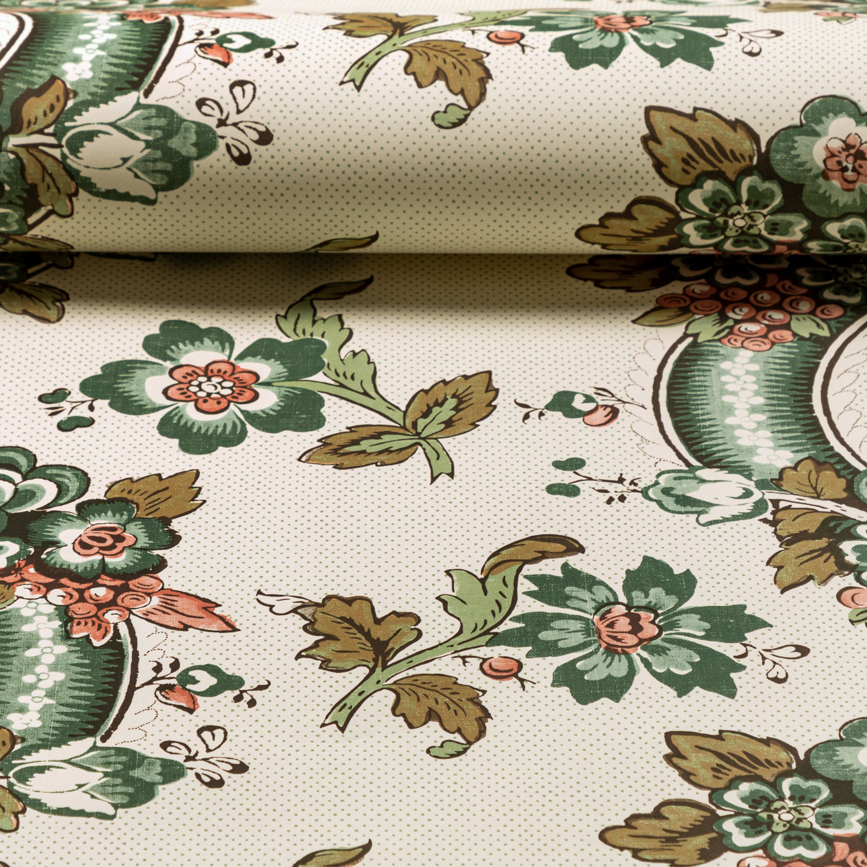 Benday Wallpaper in Green/Rose color - pattern number P2020111.317.0 - by Lee Jofa in the Oscar De La Renta IV collection