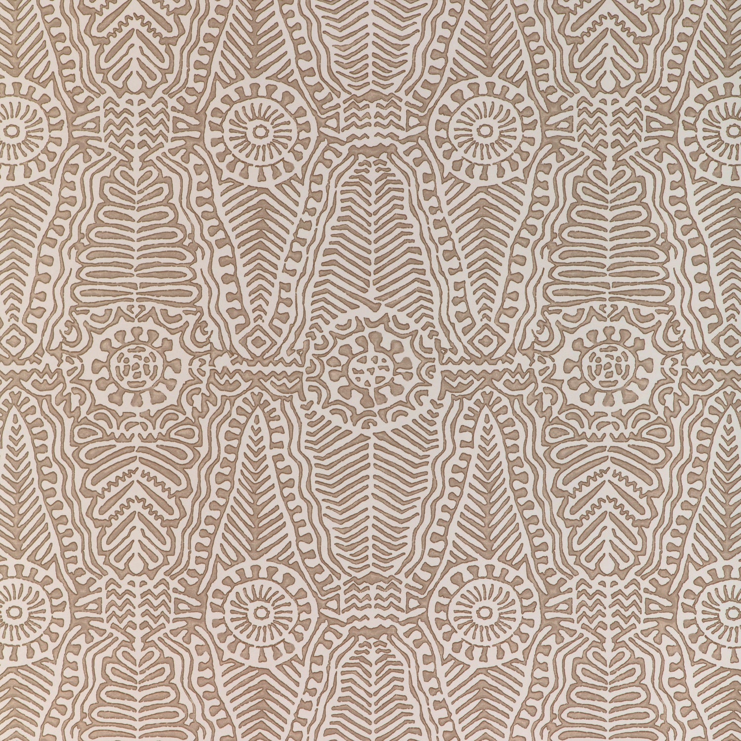 Drayton Paper Wallpaper in buff color - pattern number P2020112.116.0 - by Lee Jofa in the Clare collection