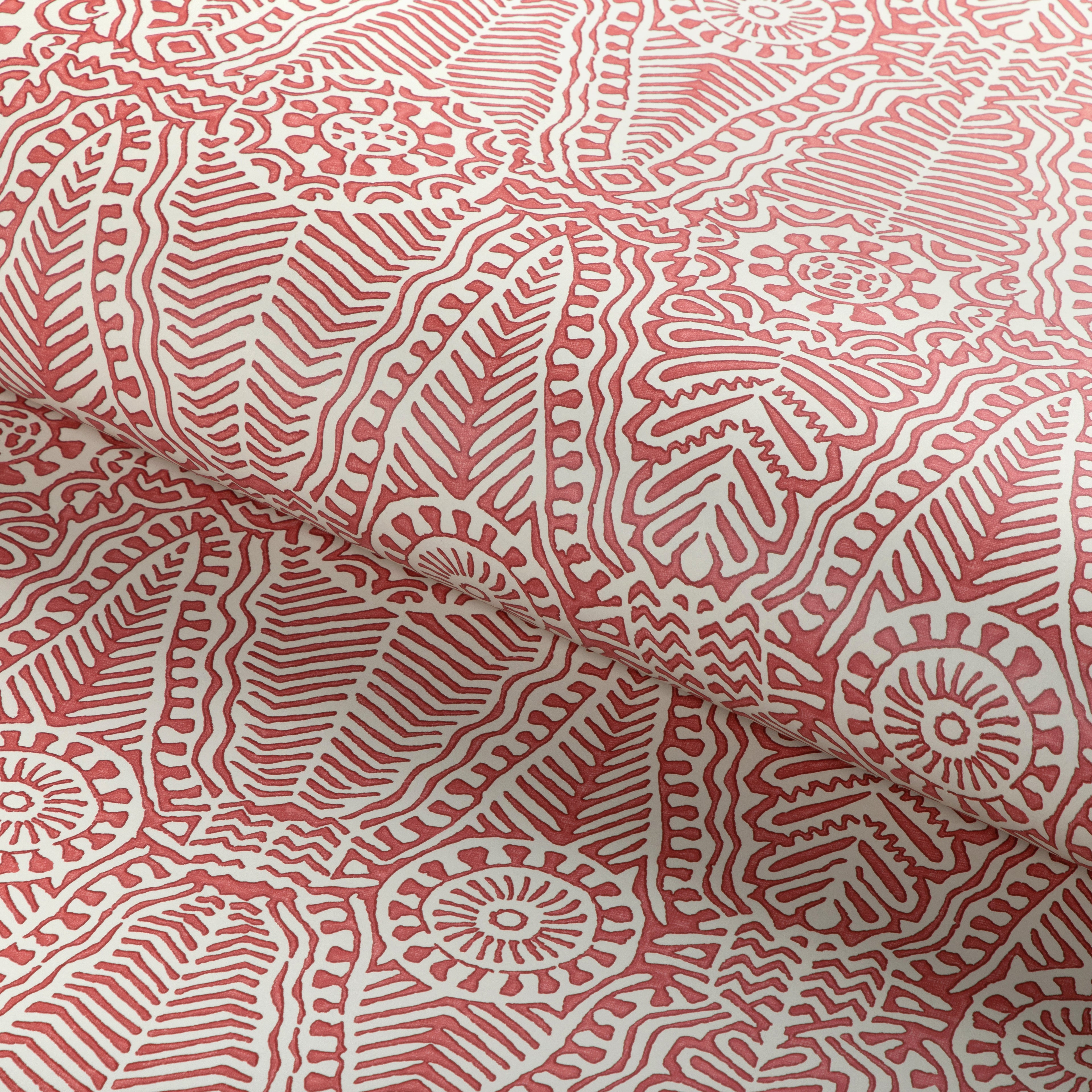 Drayton Paper Wallpaper in rust color - pattern number P2020112.24.0 - by Lee Jofa in the Clare collection