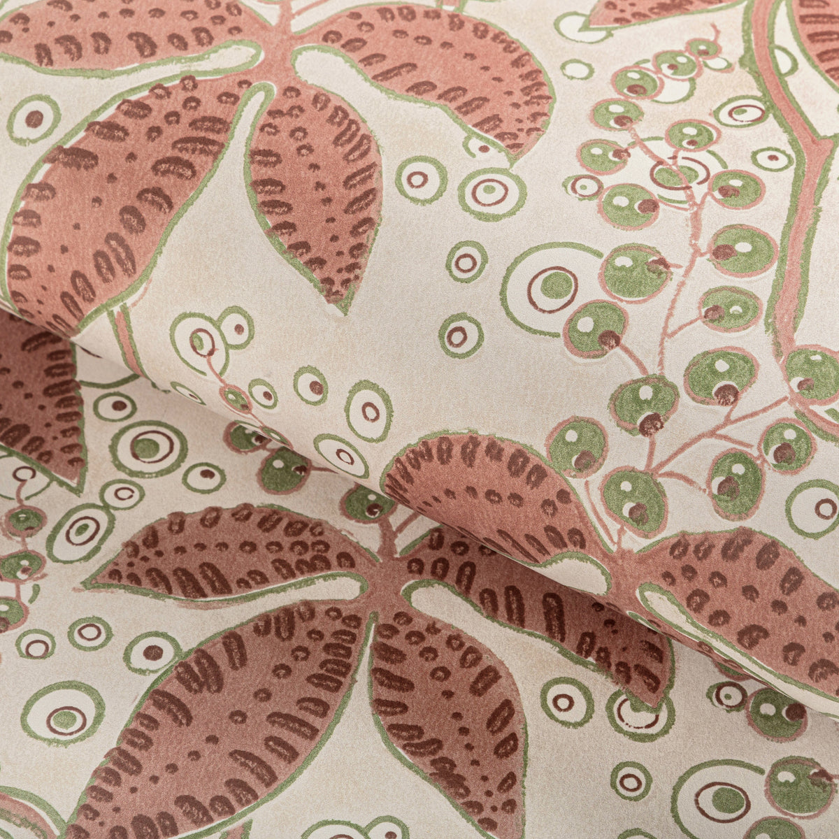 Putnam Wallpaper in Brick/Green color - pattern number P2022105.324.0 - by Lee Jofa in the Bunny Williams Arcadia collection
