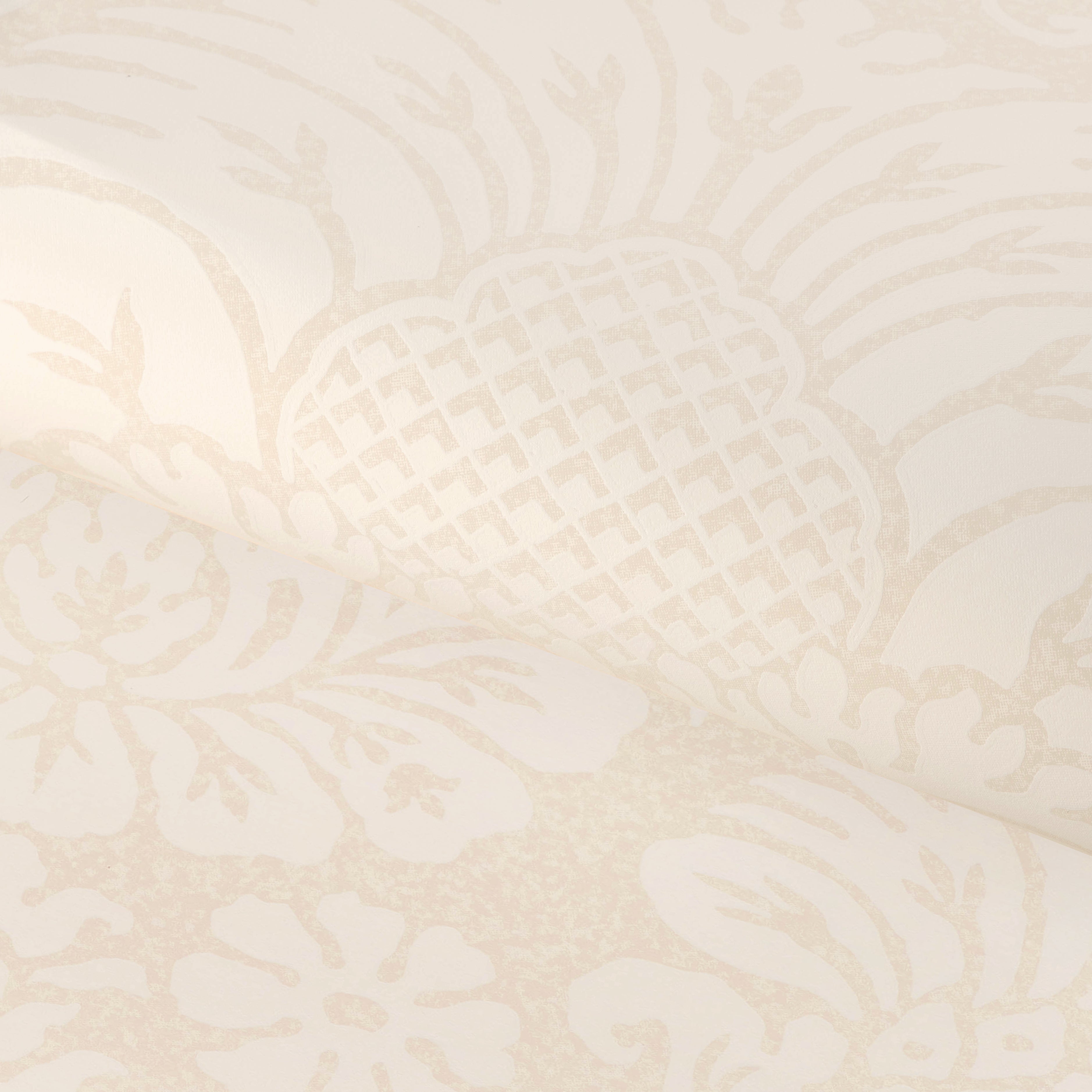 Hancock Wallpaper in Sand color - pattern number P2022107.16.0 - by Lee Jofa in the Bunny Williams Arcadia collection