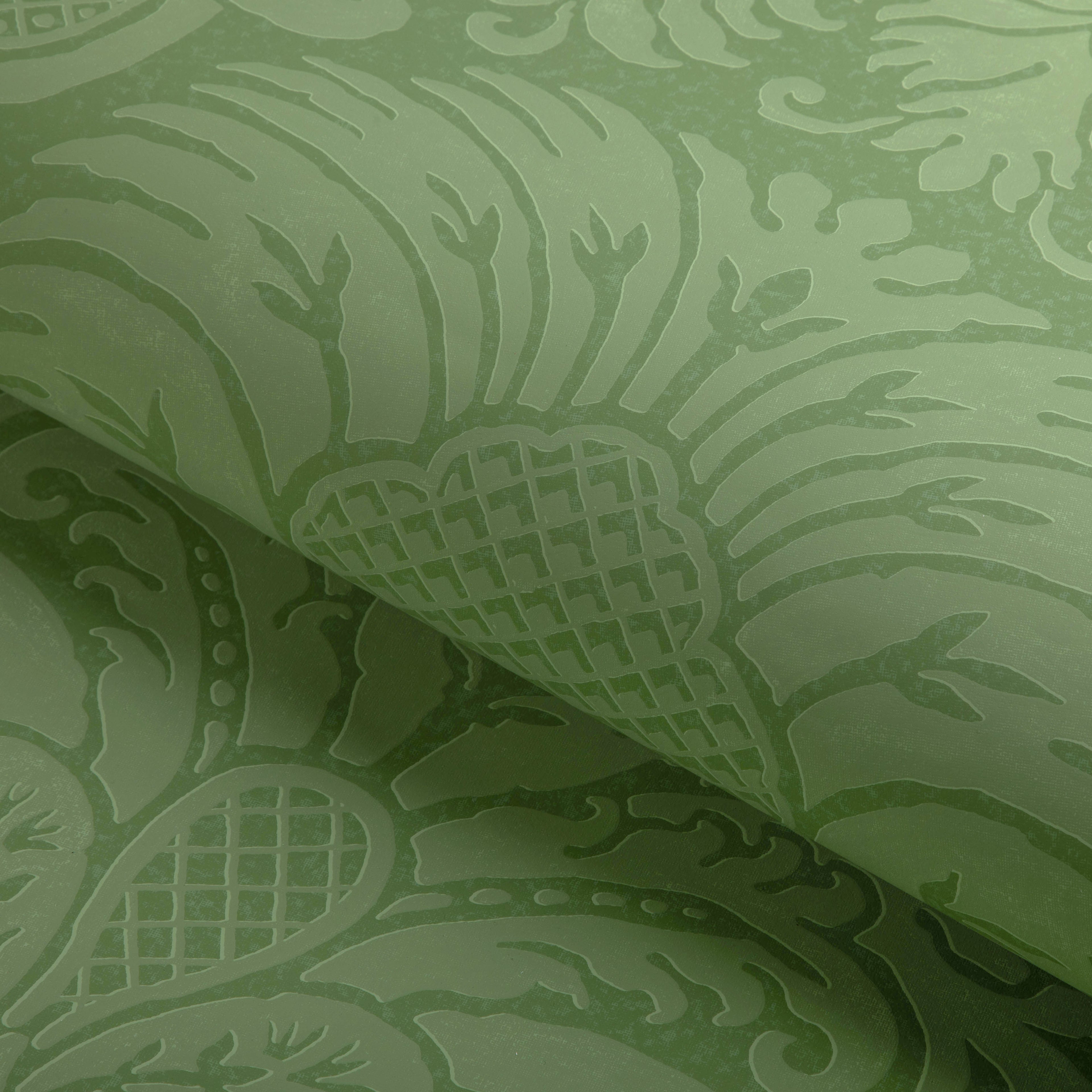 Hancock Wallpaper in Green color - pattern number P2022107.3.0 - by Lee Jofa in the Bunny Williams Arcadia collection