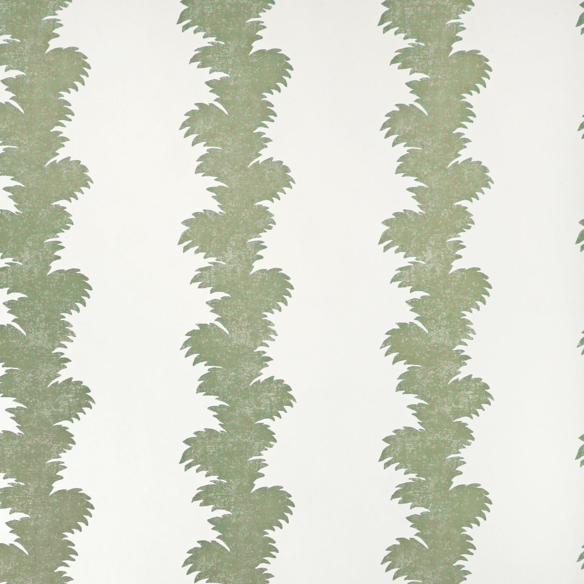 Palmyra Wallpaper in Green color - pattern number P2022108.3.0 - by Lee Jofa in the Paolo Moschino Martinique collection