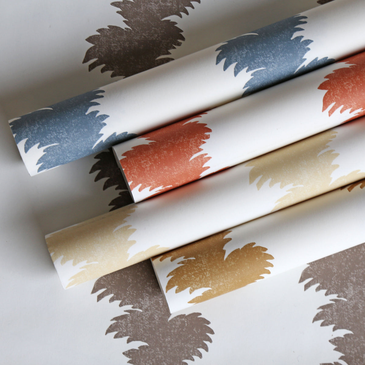 Palmyra Wallpaper in Blue color - pattern number P2022108.51.0 - by Lee Jofa in the Paolo Moschino Martinique collection