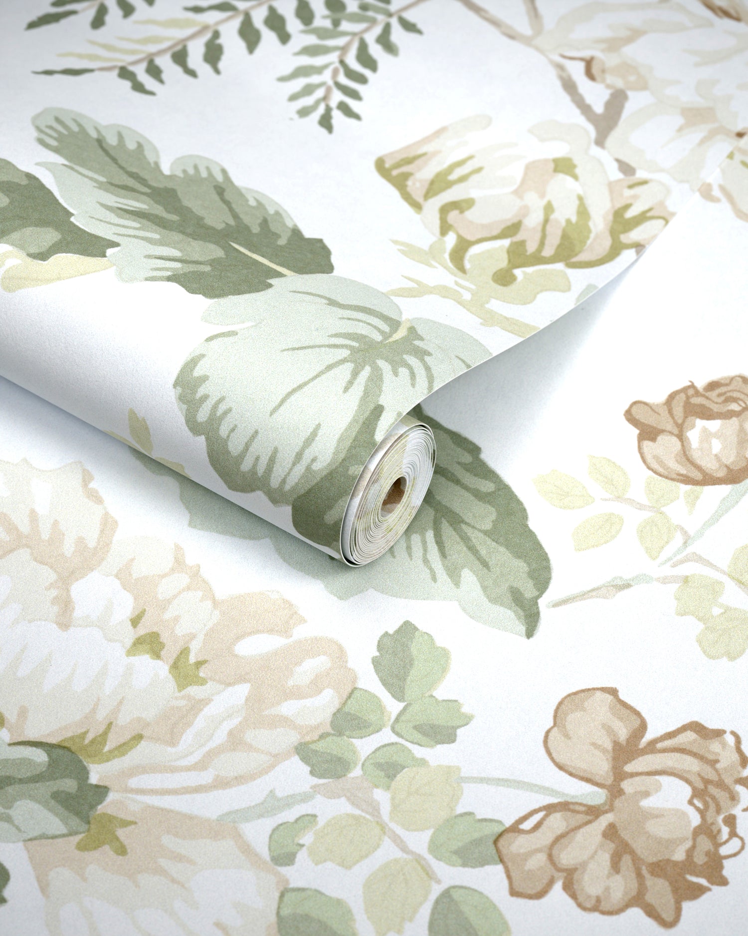 Chinese Peony Wallpaper in beige color - pattern number P2023118.1630.0 - by Lee Jofa Modern in the Hinton Hill collection