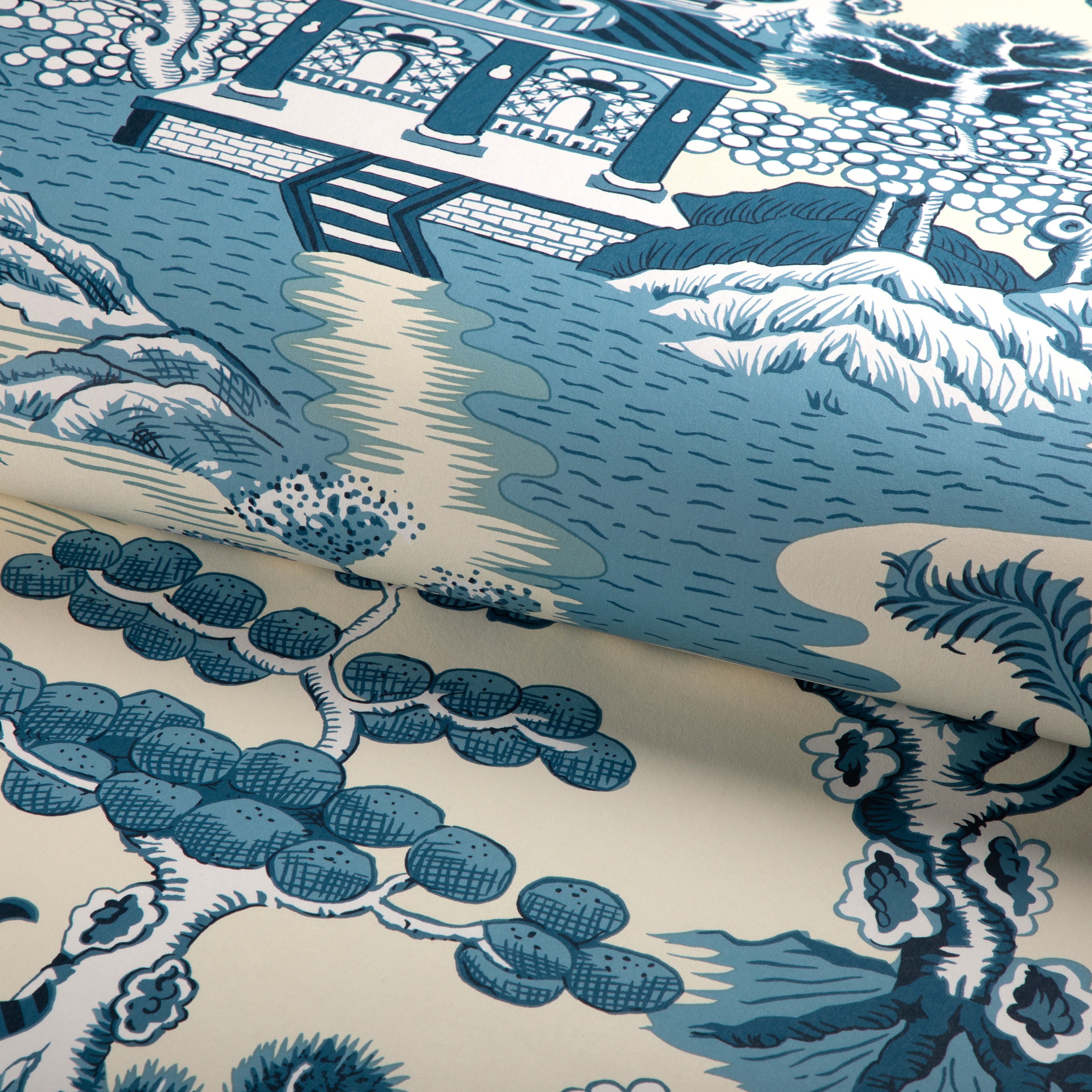 Willow Lake Wallpaper in Teal color - pattern number P2023123.1613.0 - by Lee Jofa in the Lee Jofa 200 collection