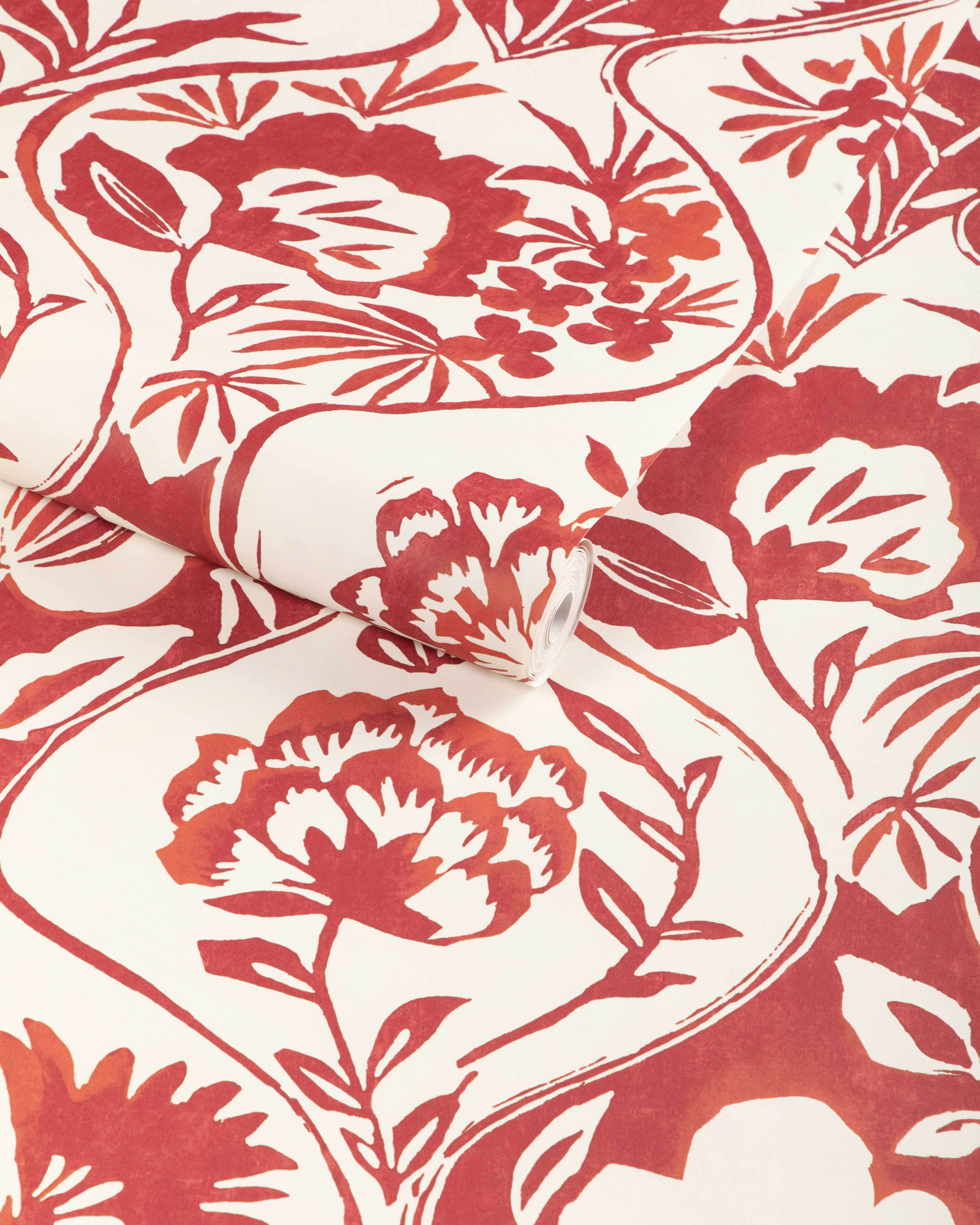 Calathea Paper Wallpaper in red color - pattern number P2023126.19.0 - by Lee Jofa in the Garden Walk collection