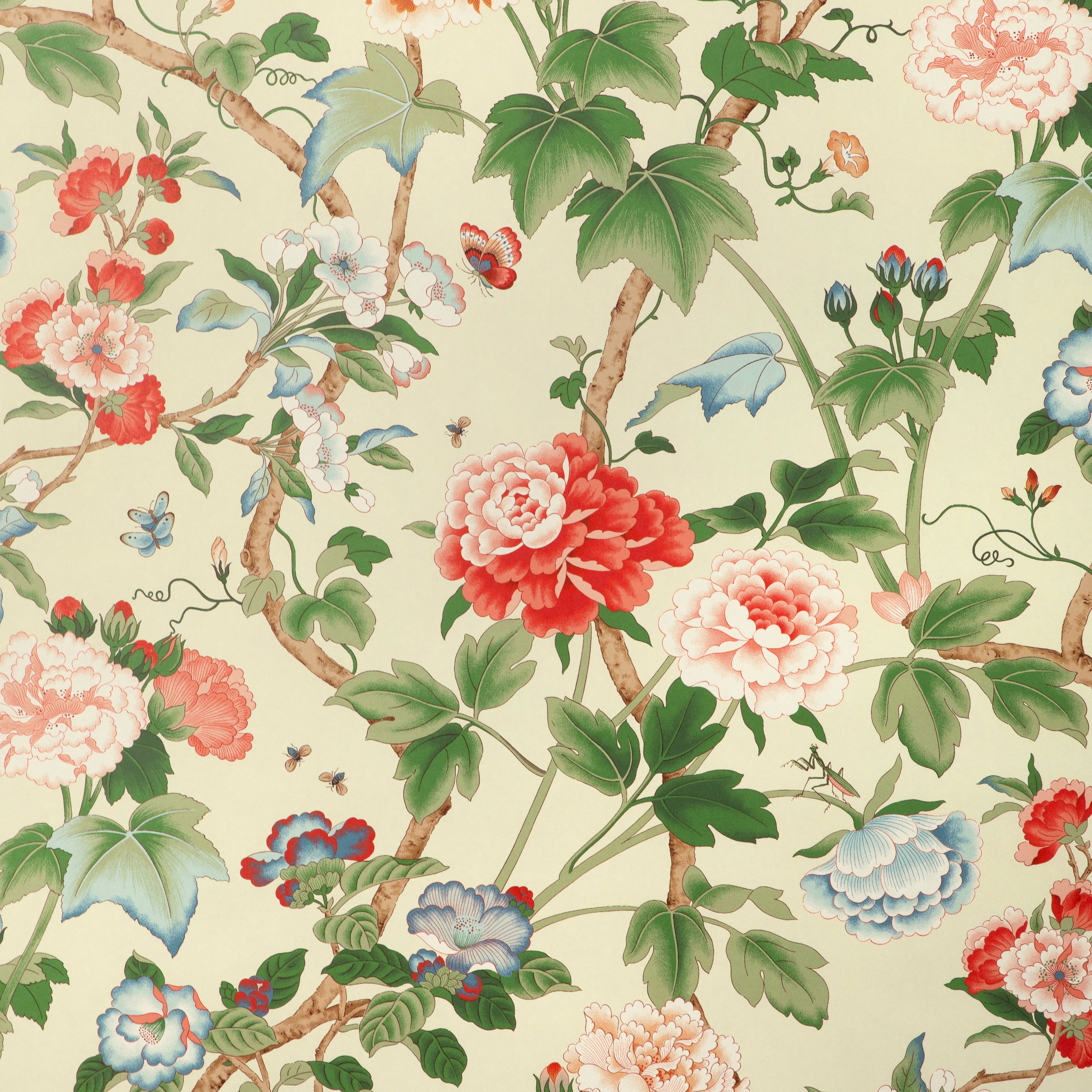 Gardenia Paper Wallpaper in red/green color - pattern number P2023128.319.0 - by Lee Jofa in the Garden Walk collection