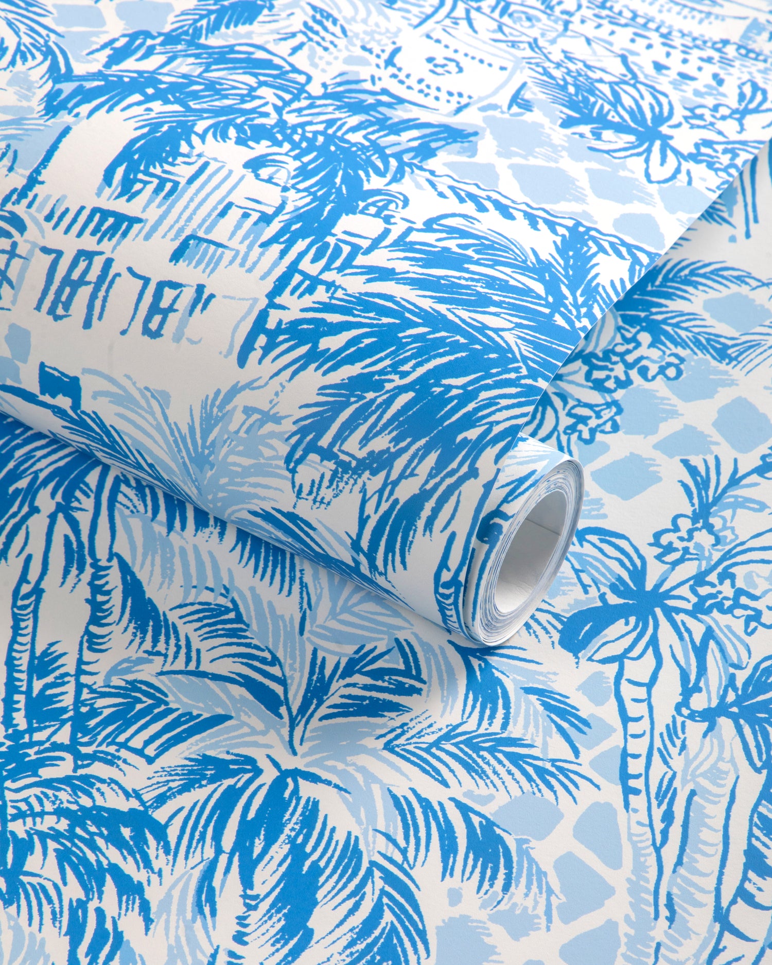 Palm Beach Wallpaper in blue/lapis color - pattern number P2025113.550.0 - by Lee Jofa in the Lilly Pulitzer III collection