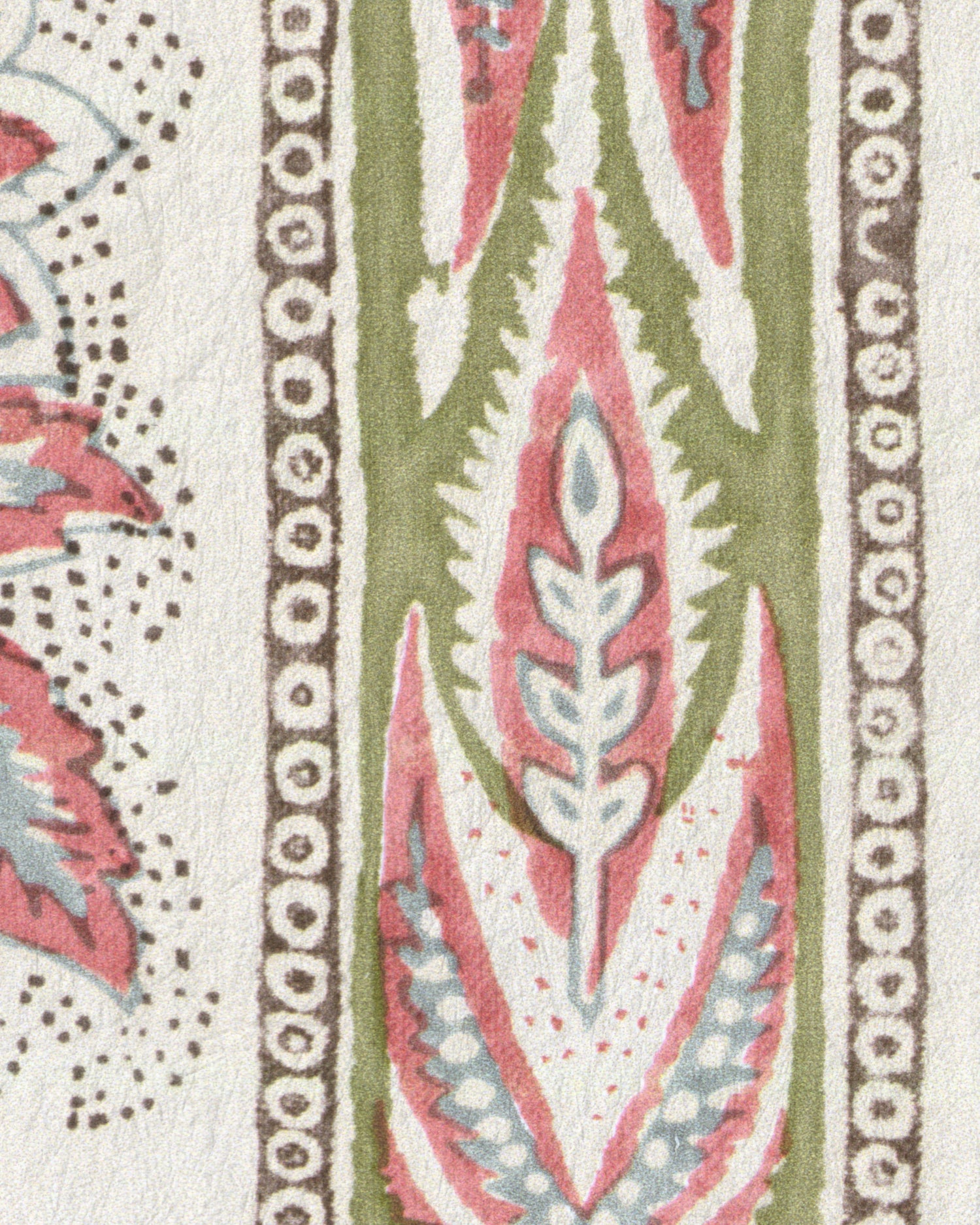 Margaux Wallpaper in coral color - pattern number P2026104.124.0 - by Lee Jofa in the Gracie Gardens collection
