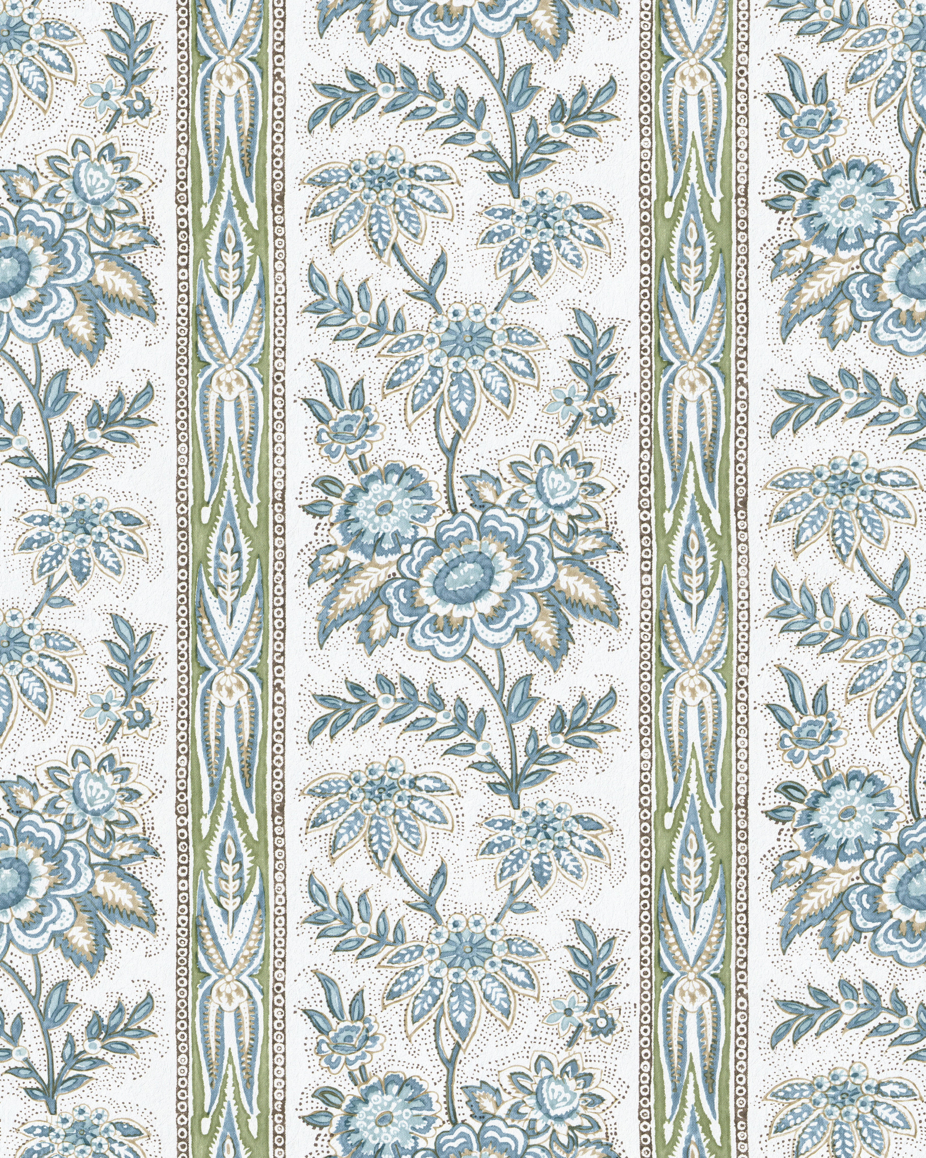 Margaux Wallpaper in blue color - pattern number P2026104.530.0 - by Lee Jofa in the Gracie Gardens collection