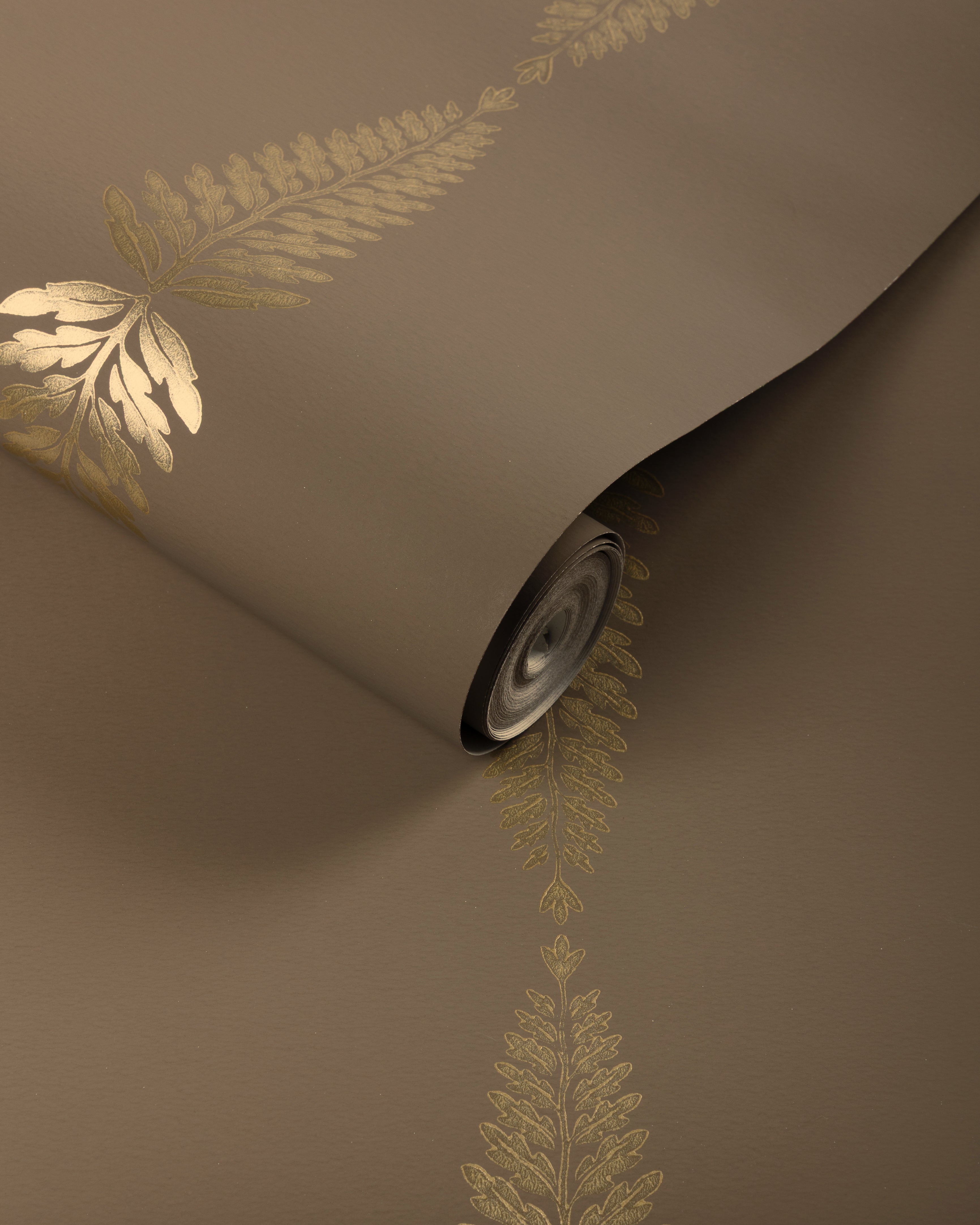 Glade Fern Wallpaper in Carob color - pattern number P2026107.166.0 - by Lee Jofa in the Arley collection