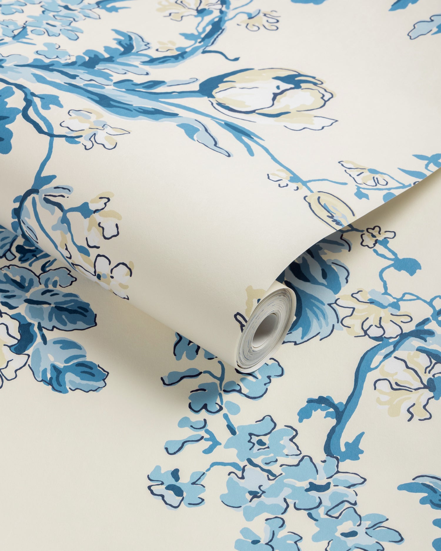 Maintenon Wallpaper in blue color - pattern number P8025106.55.0 - by Kravet in the Jardin De Maclot collection