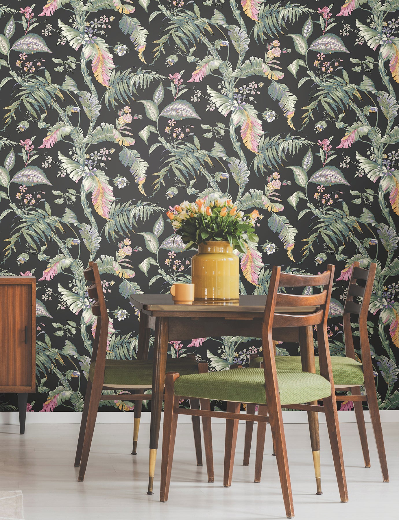 Fiji Garden Peel and Stick wallpaper in black color - pattern number PSW1368RL - by York in the Vintage Florals Peel and Stick Wallpaper collection