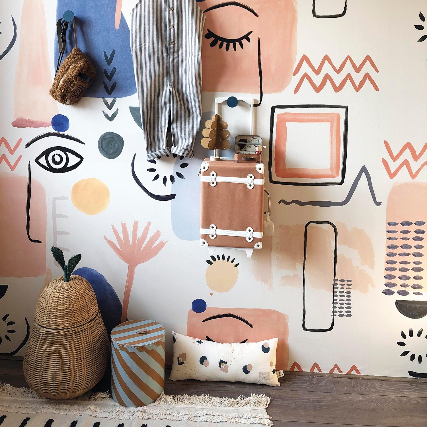 Abstract 4 Panel Mural in multi-colored color - pattern number RB249 - by Grandeco in the Day Dreamers collection