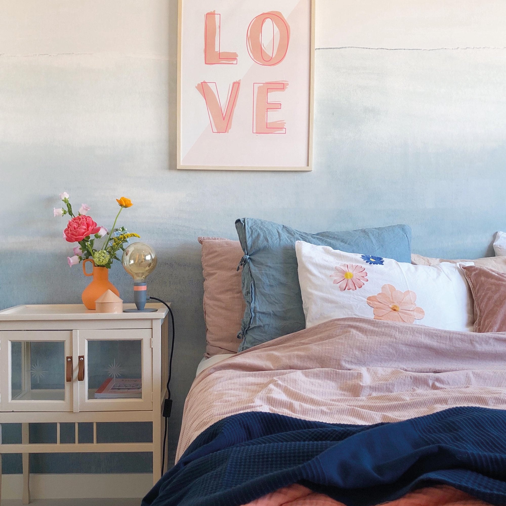 Layered 4 Panel Mural in blue color - pattern number RB251 - by Grandeco in the Day Dreamers collection