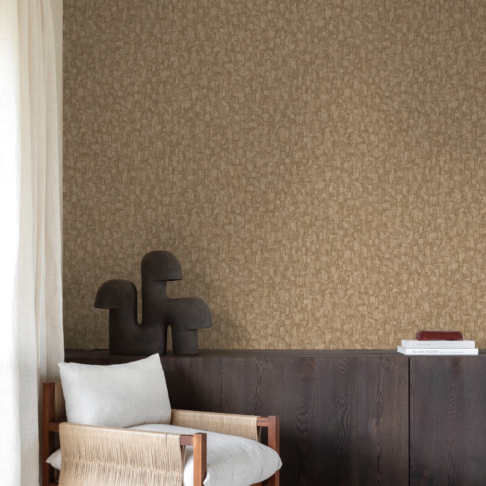 Wood plain Wallpaper in brown color - pattern number SF1027 - by Grandeco in the Surfaces collection