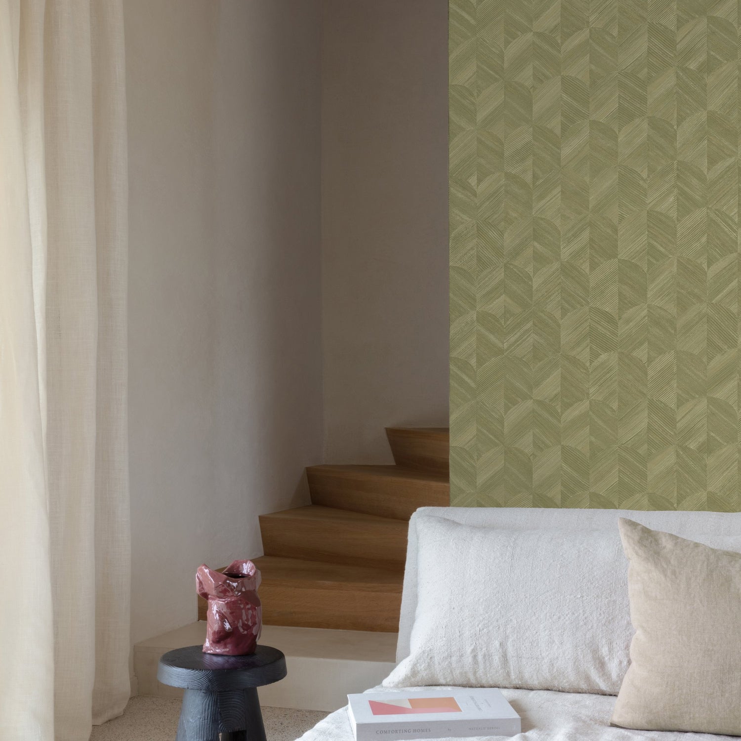 Geometric All-over Wallpaper in green color - pattern number SF3205 - by Grandeco in the Surfaces collection
