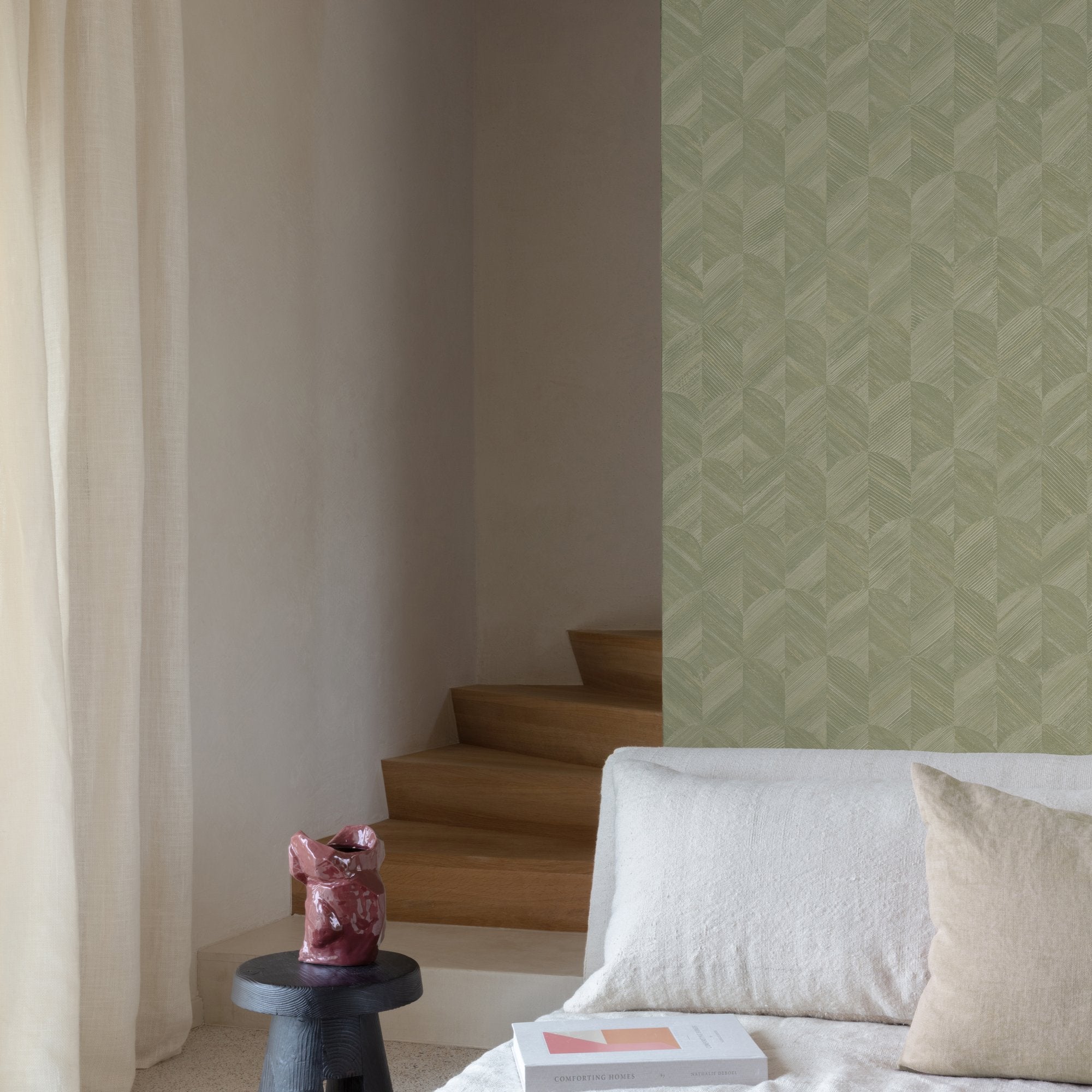 Geometric All-over Wallpaper in green color - pattern number SF3208 - by Grandeco in the Surfaces collection
