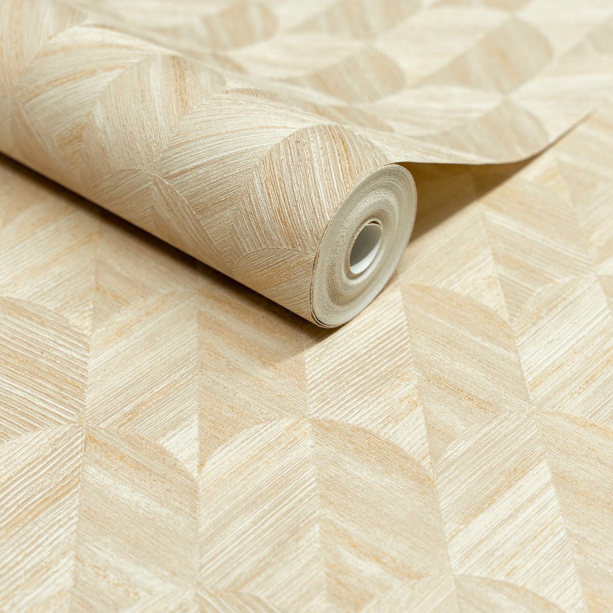 Geometric All-over Wallpaper in orange color - pattern number SF3217 - by Grandeco in the Surfaces collection