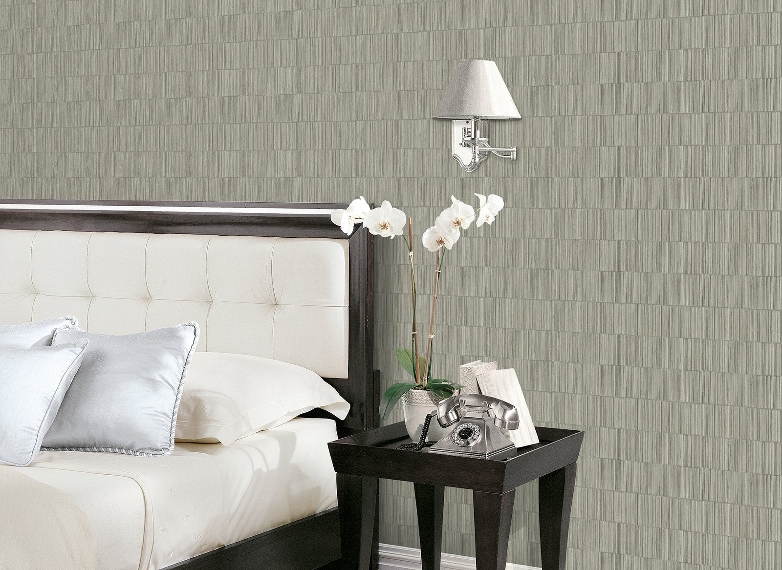 Bamboo wallpaper in silver grey color - pattern number SP-JA3003 - by Galerie in the Boutique collection