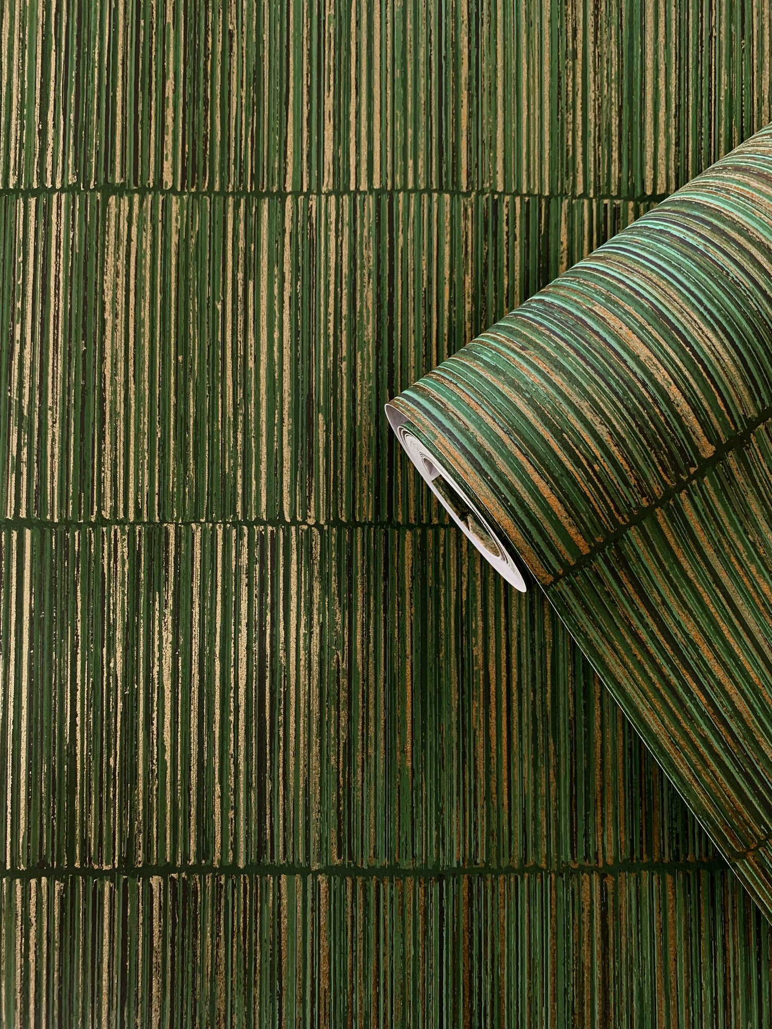 Bamboo wallpaper in green color - pattern number SP-JA3006 - by Galerie in the Boutique collection