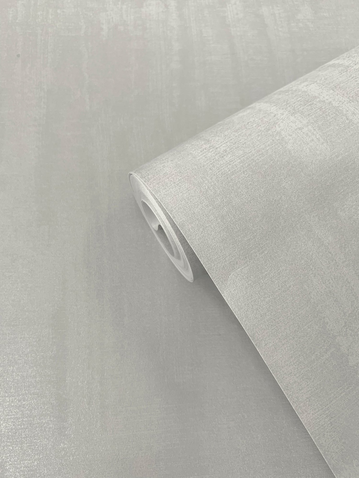 Tonal Plain wallpaper in silver grey color - pattern number SP-SC5002 - by Galerie in the Boutique collection