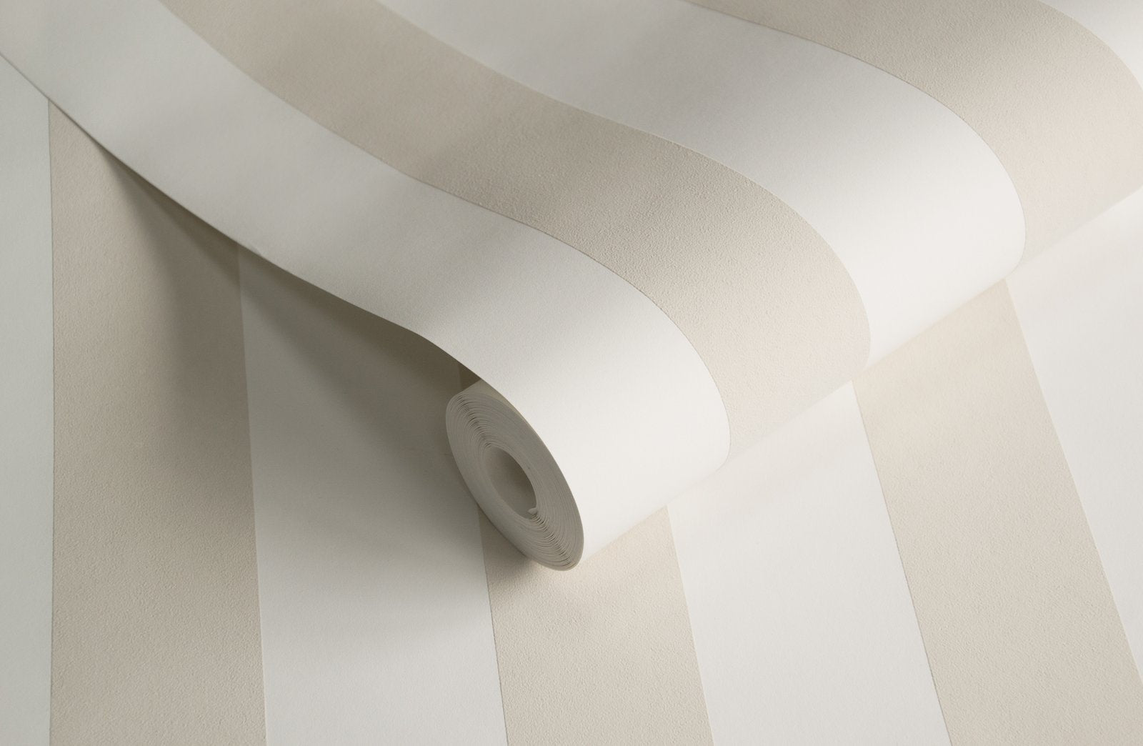 Medium Stripe Natural wallpaper in beige color - pattern number SS21232 - by Galerie in the Style Sisters collection