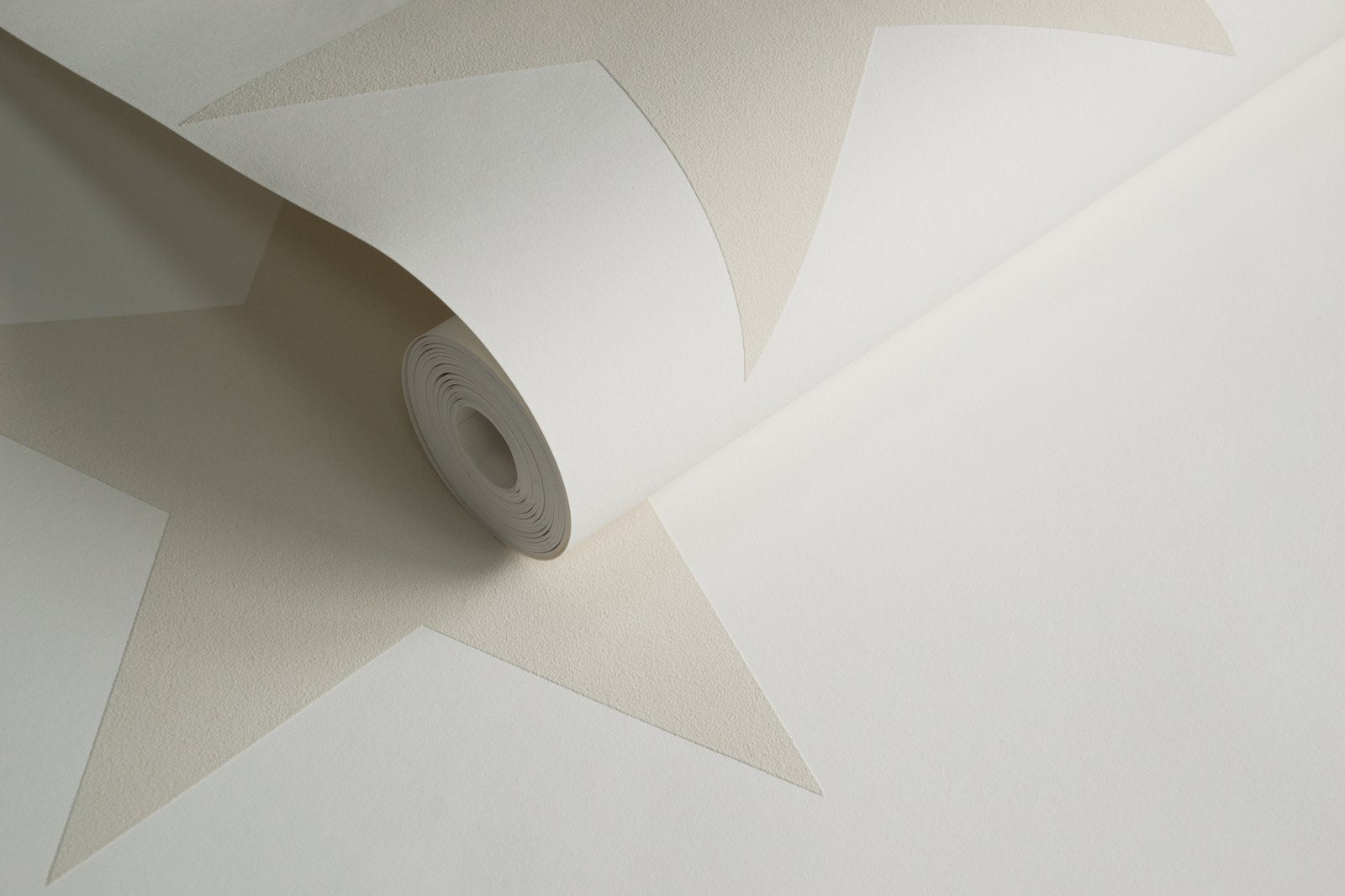 Double Star Natural wallpaper in beige color - pattern number SS21253 - by Galerie in the Style Sisters collection