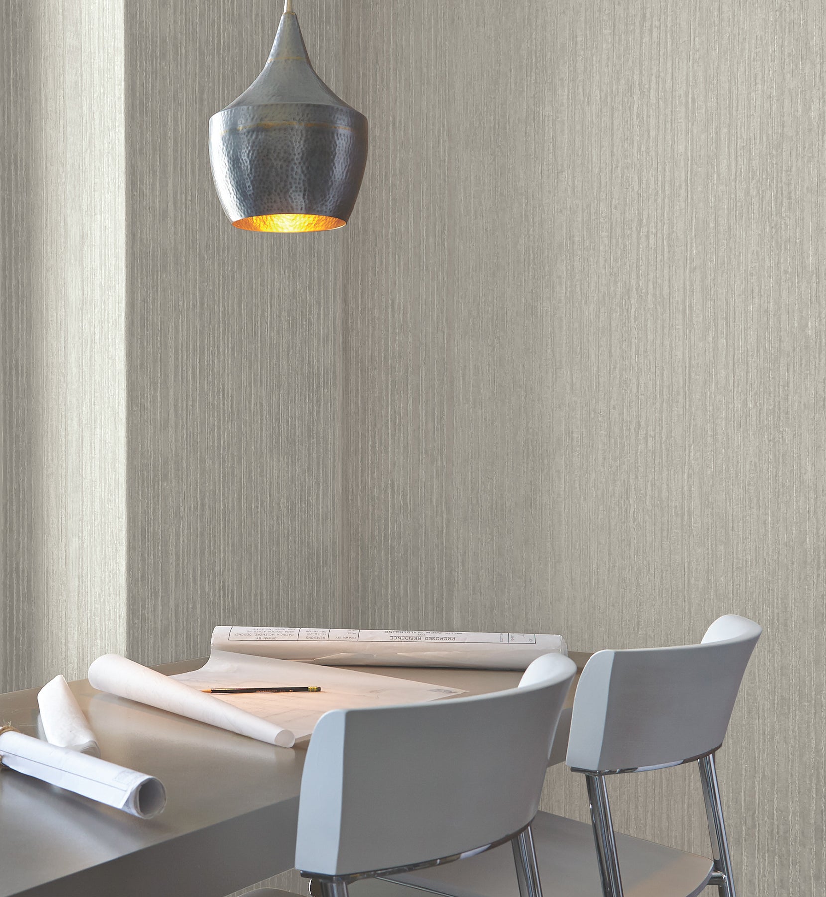 Precious Metal Wallpaper in silver color - pattern number UW1024N - by York in the Atmosphere Digest collection