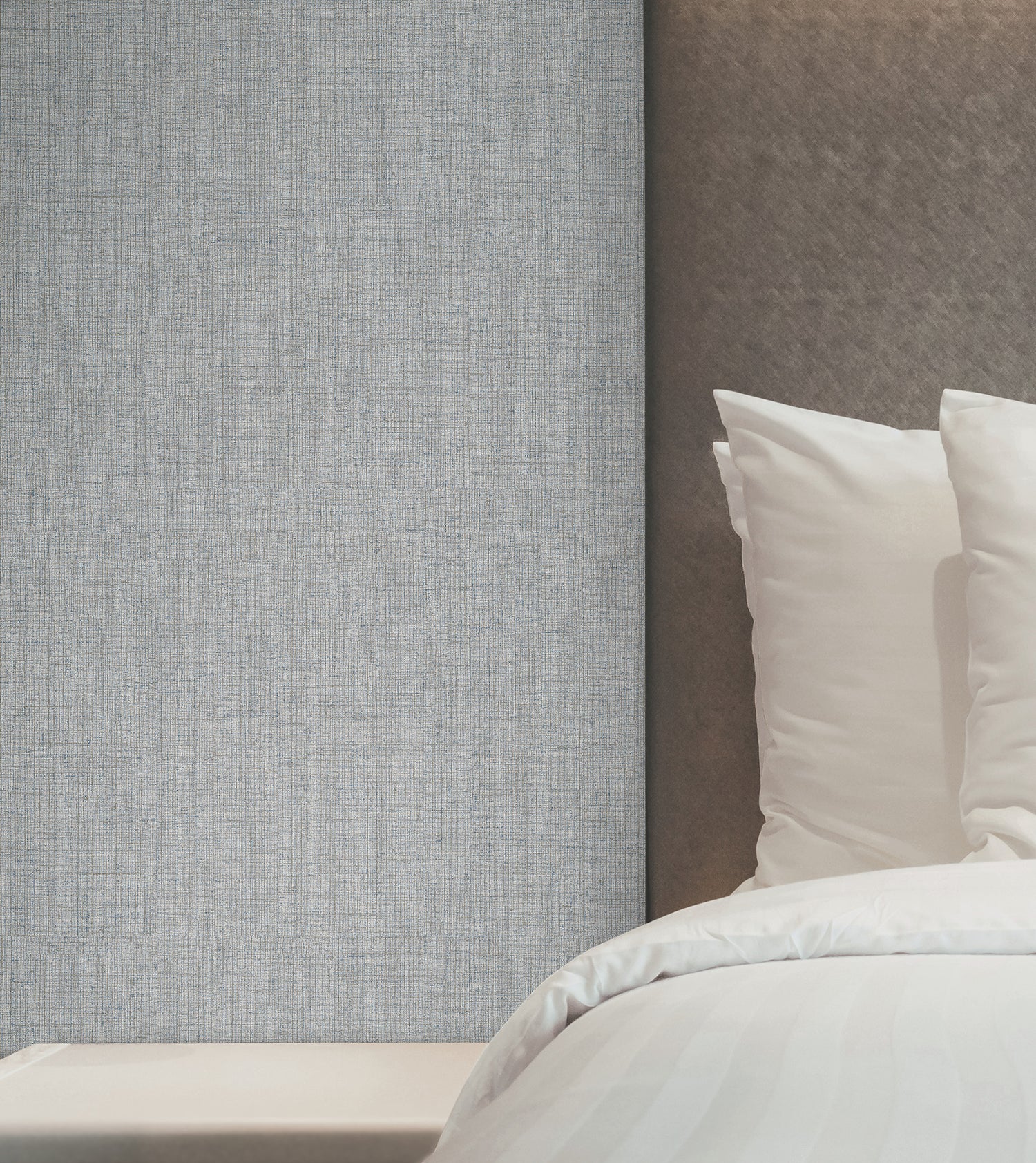Heathered Linen Wallpaper in light blue color - pattern number UW1126N - by York in the Atmosphere Digest collection