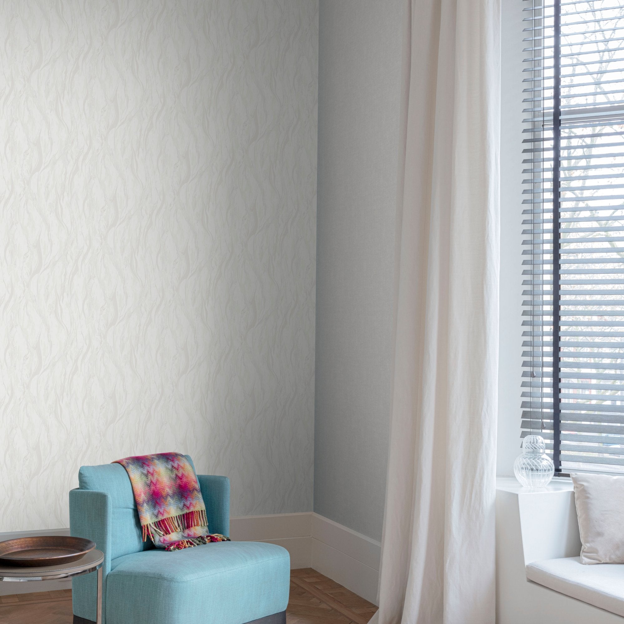 Marble Plain Wallpaper in cream color - pattern number VE1202 - by Grandeco in the Very collection