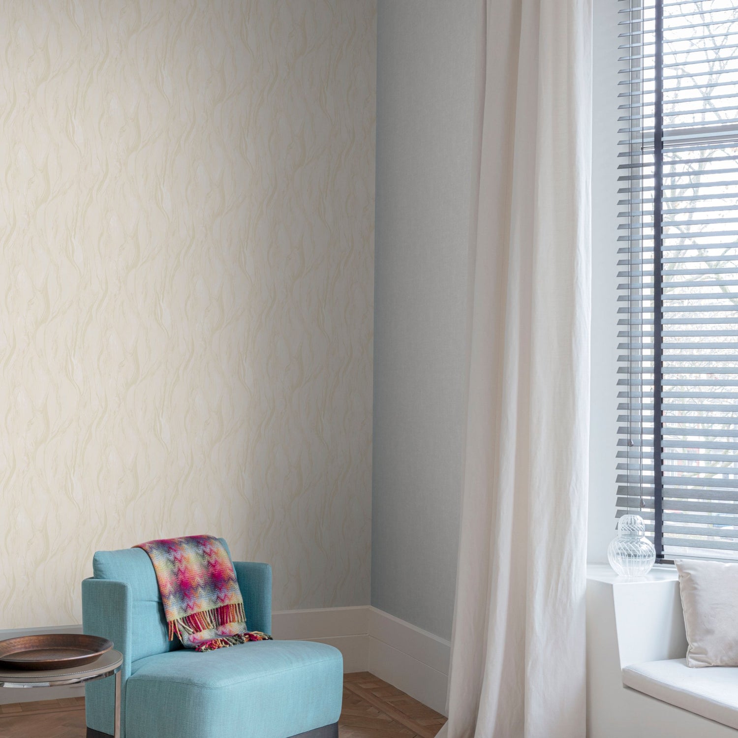 Marble Plain Wallpaper in cream color - pattern number VE1204 - by Grandeco in the Very collection