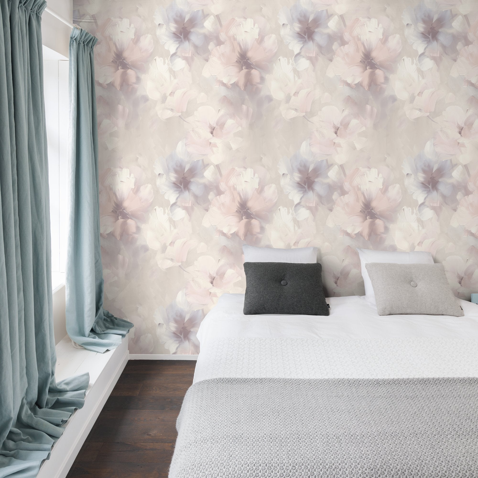 Classical Floral All-over Wallpaper in pink color - pattern number VE3001 - by Grandeco in the Very collection