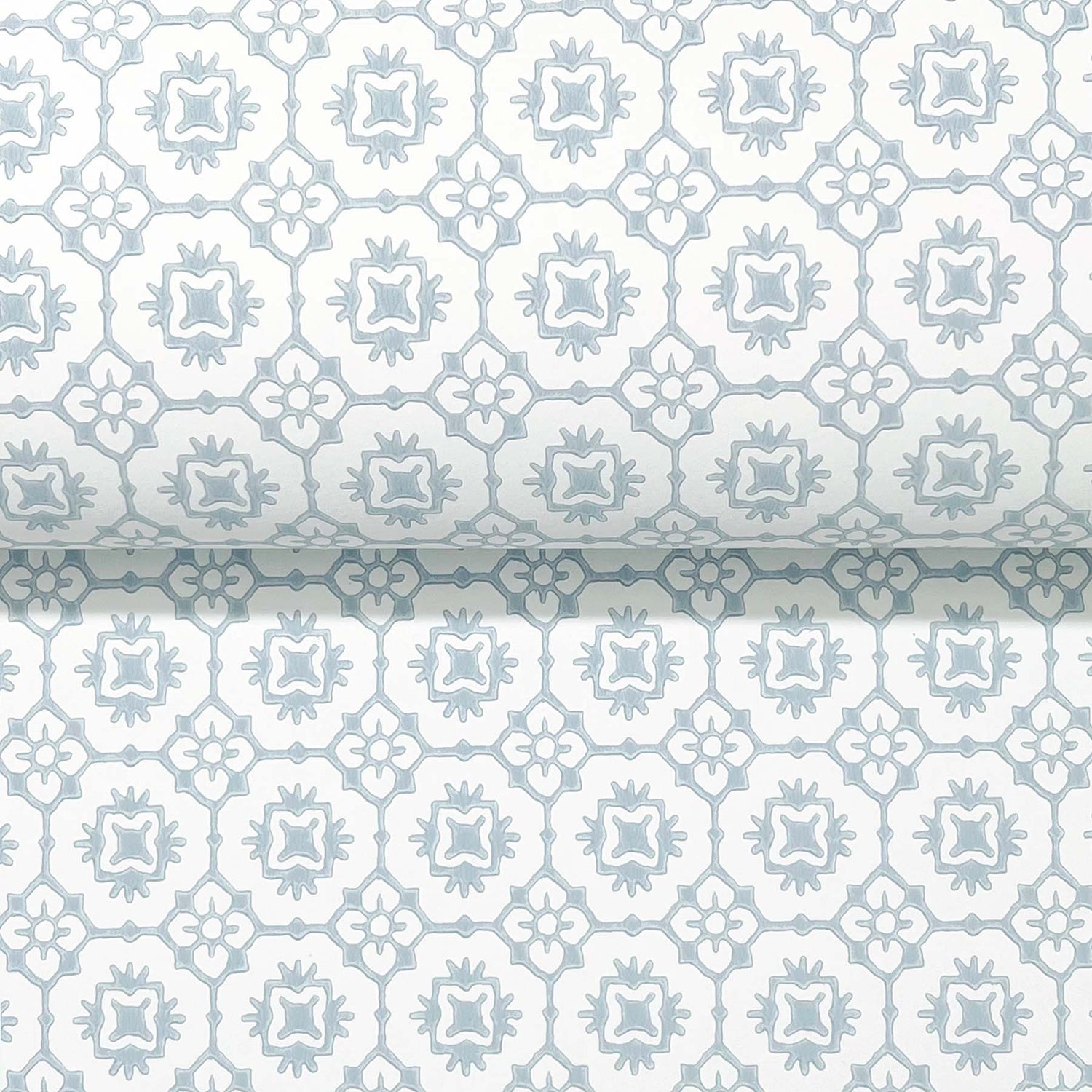 Priti wallpaper in blue color - pattern number VP1331 - by Antonina Vella in the Jardin collection