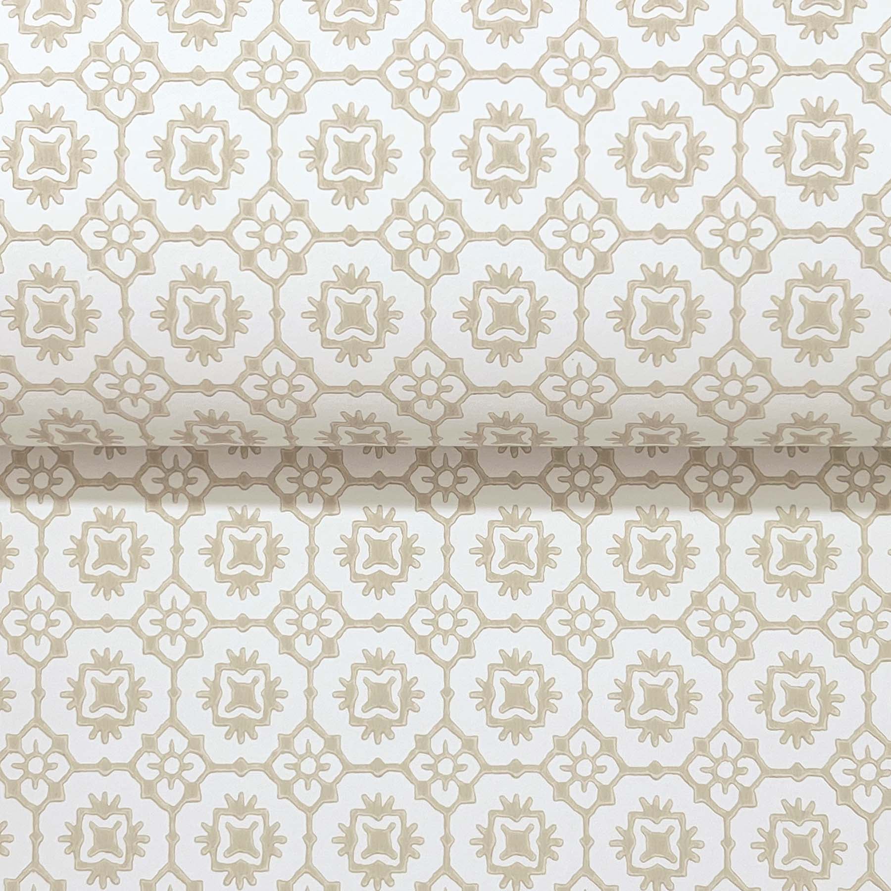 Priti wallpaper in beige color - pattern number VP1333 - by Antonina Vella in the Jardin collection