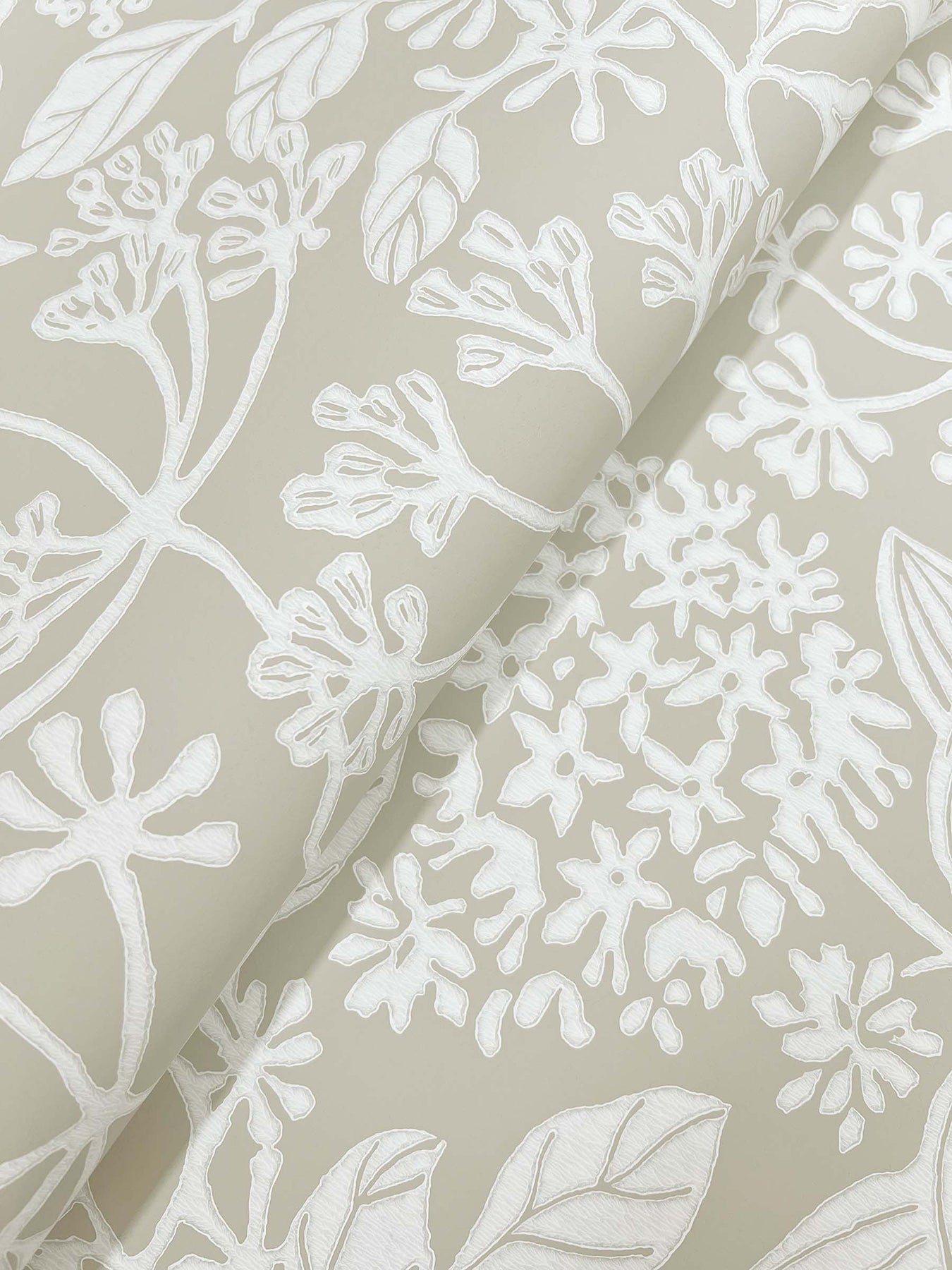 Rowen wallpaper in taupe color - pattern number VP1344 - by Antonina Vella in the Jardin collection