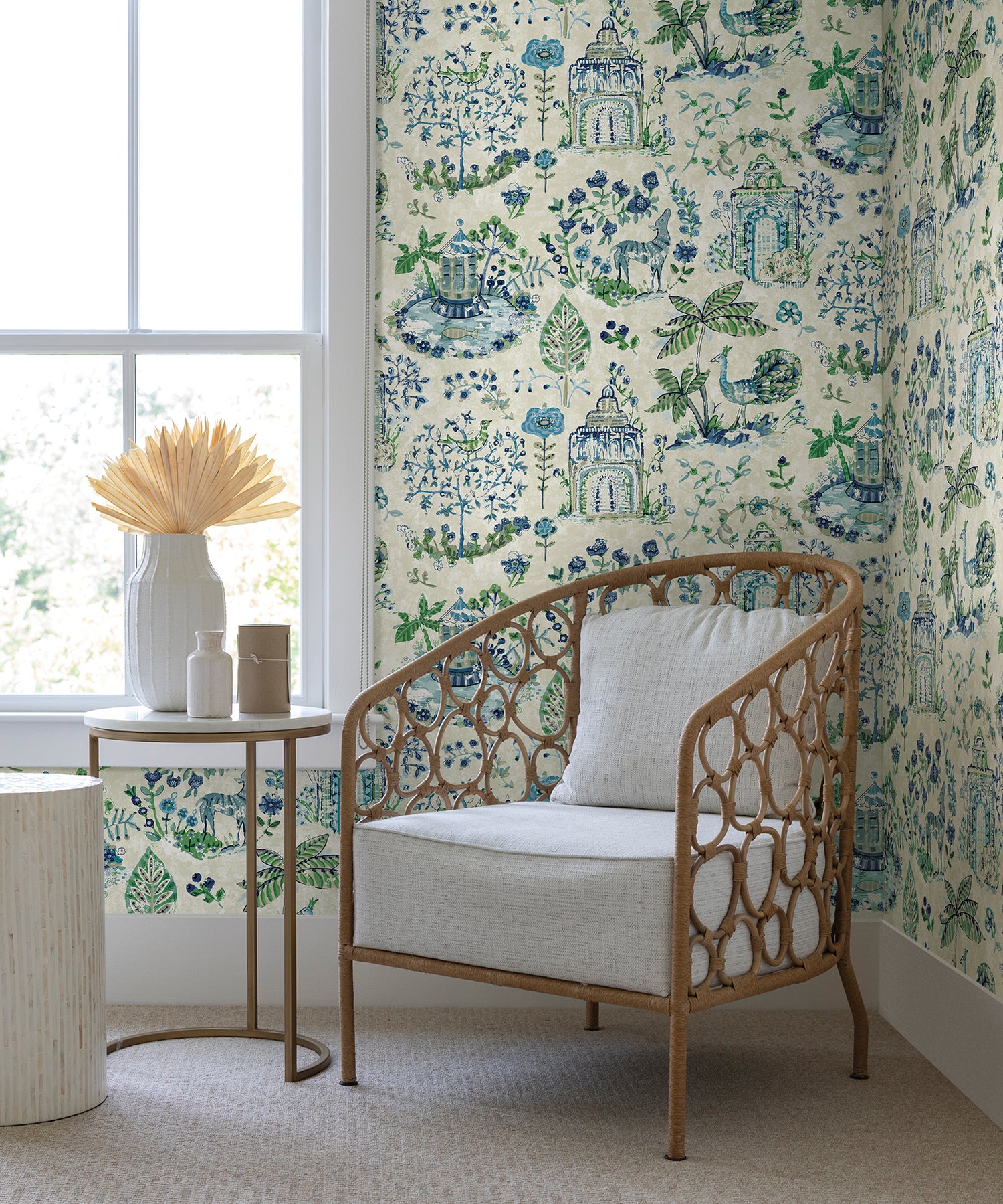 Parc wallpaper in blue and green color - pattern number VP1402 - by Antonina Vella in the Jardin collection