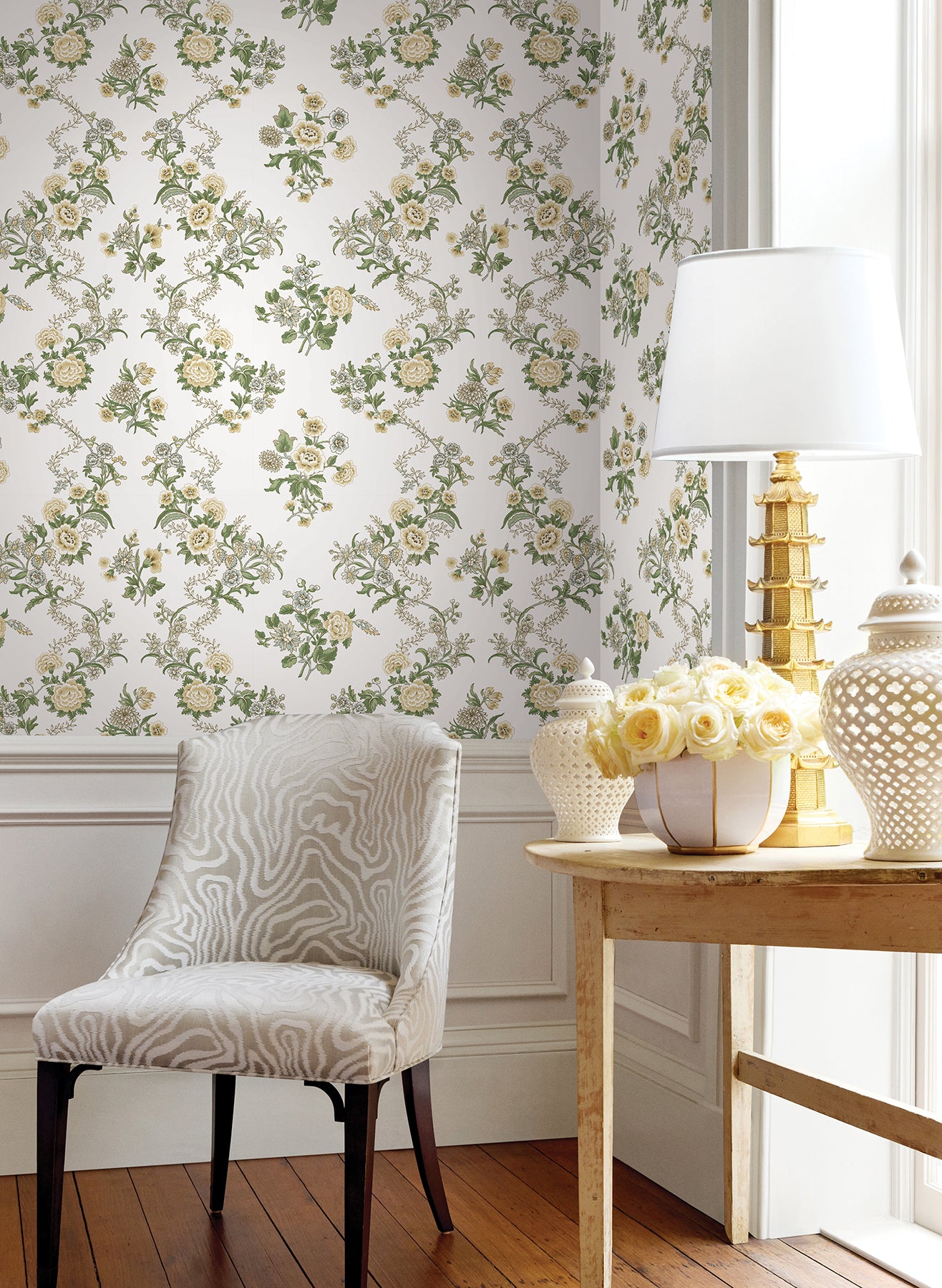 Genevieve wallpaper in butter and green color - pattern number VP1421 - by Antonina Vella in the Jardin collection