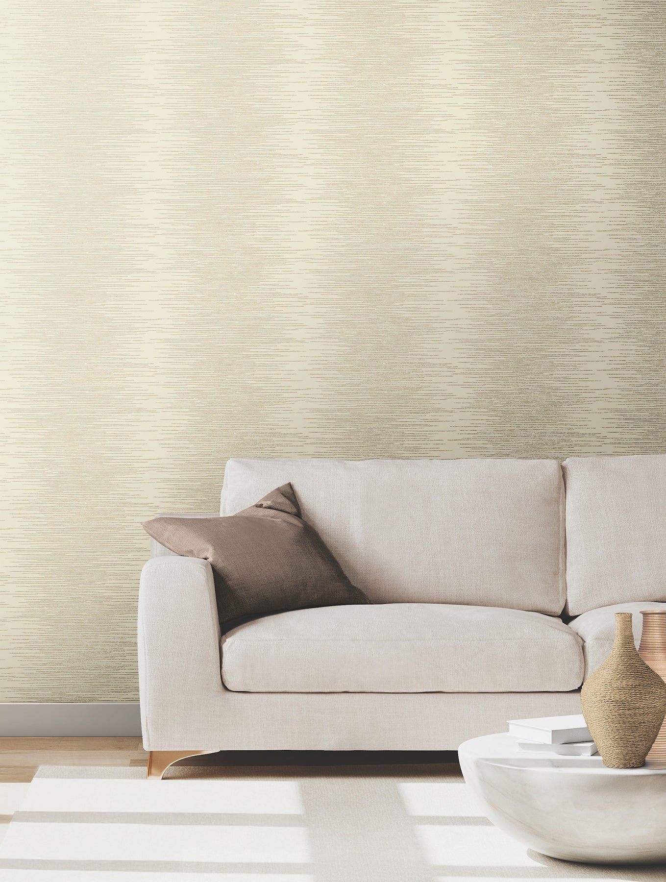 Operetta wallpaper in cream color - pattern number VR1501 - by Ronald Redding in the Caviar collection