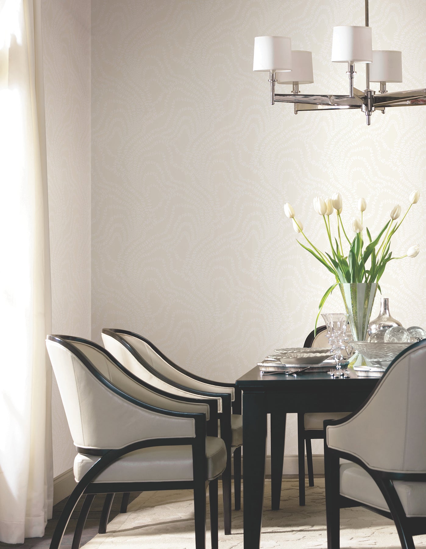 String of Pearls wallpaper in pearl color - pattern number VR1514 - by Ronald Redding in the Caviar collection