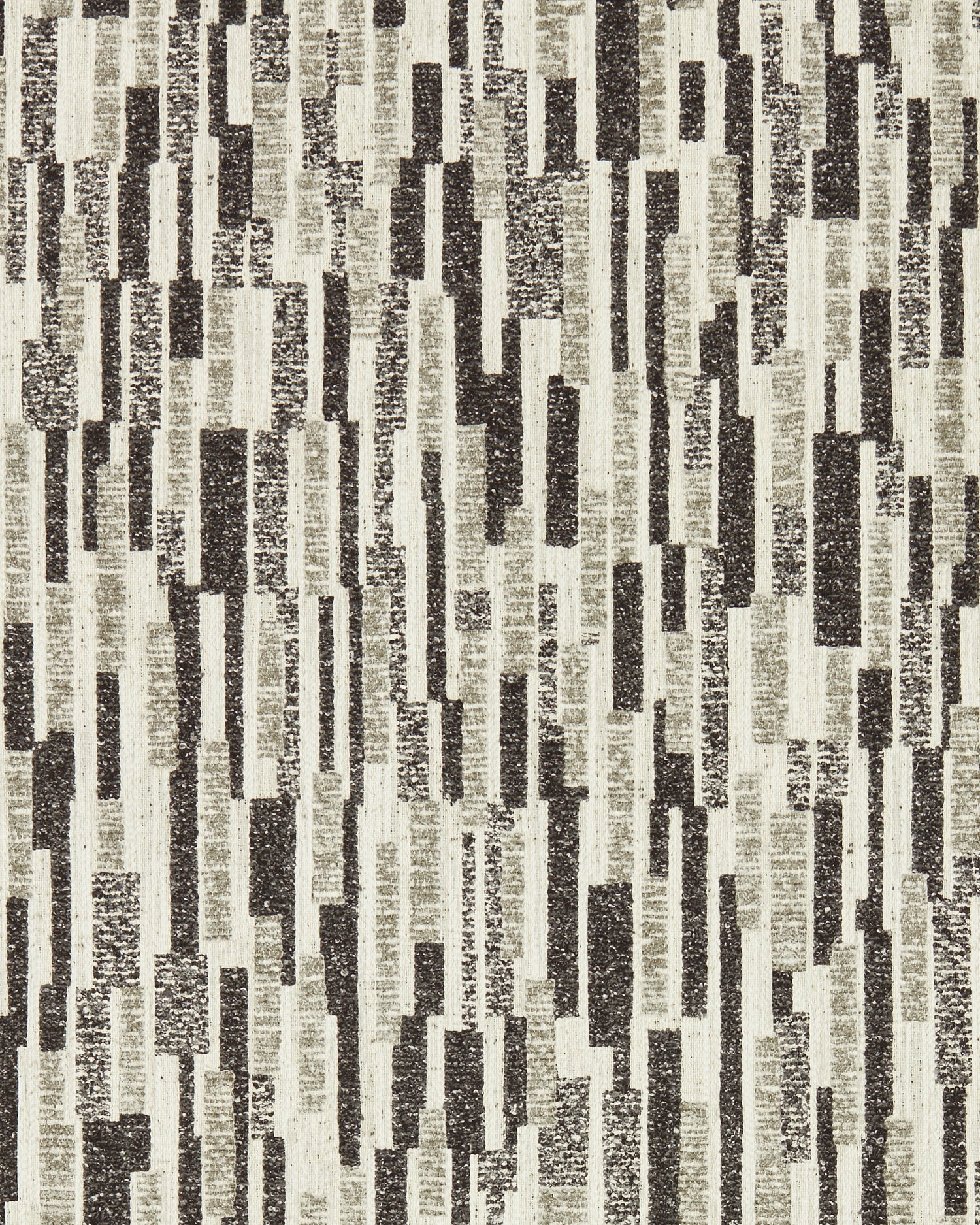 Juno Wallpaper in Noir color - pattern number W0224/03.CAC.0 - by Clarke and Clarke in the Metropolitan collection