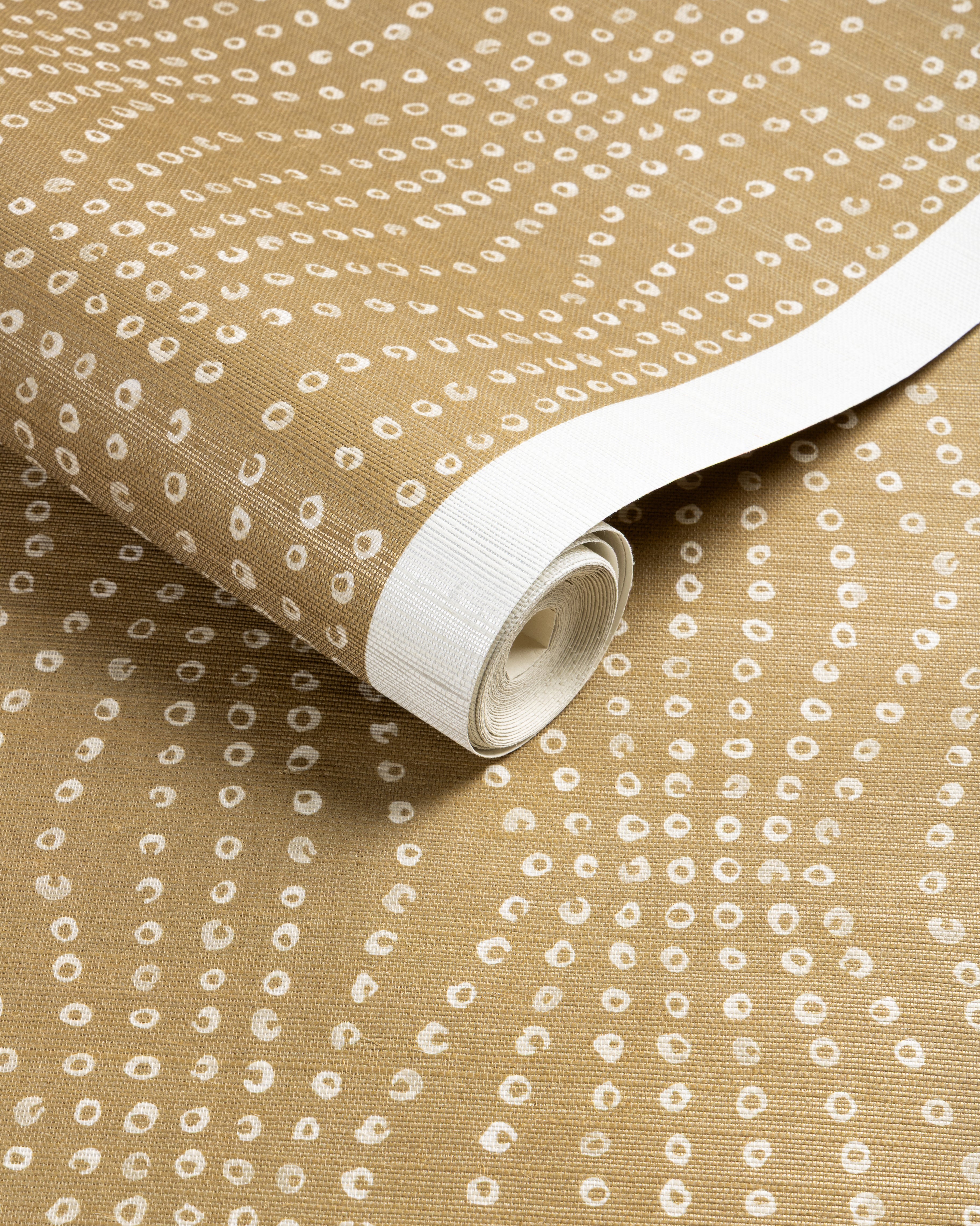 Puka Wallpaper in vicuna color - pattern number W3572.416.0 - by Kravet in the Linherr Hollingsworth Artistry collection