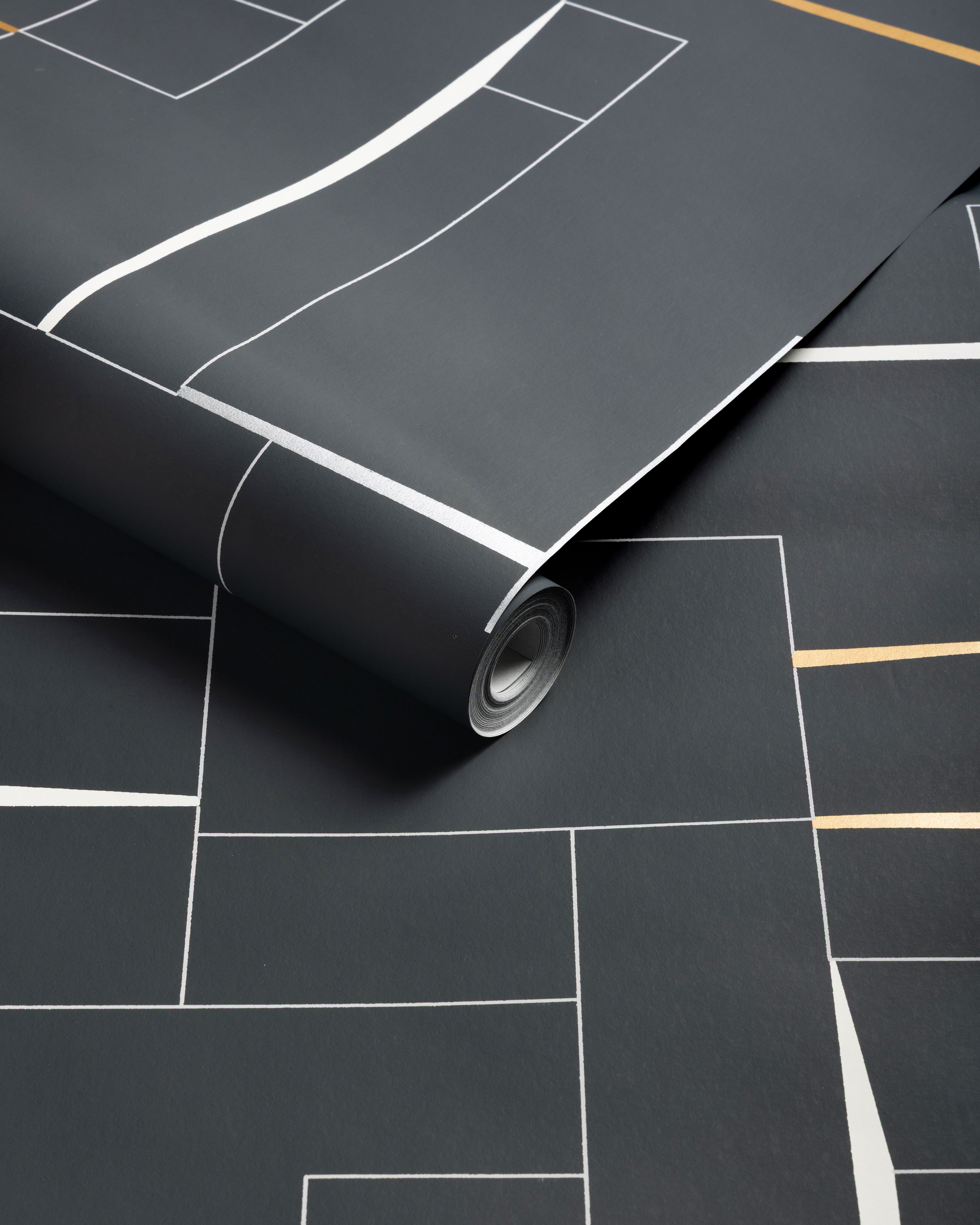 Counterculture Wallpaper in ebony color - pattern number W4397.816.0 - by Kravet in the Linherr Hollingsworth Artistry collection