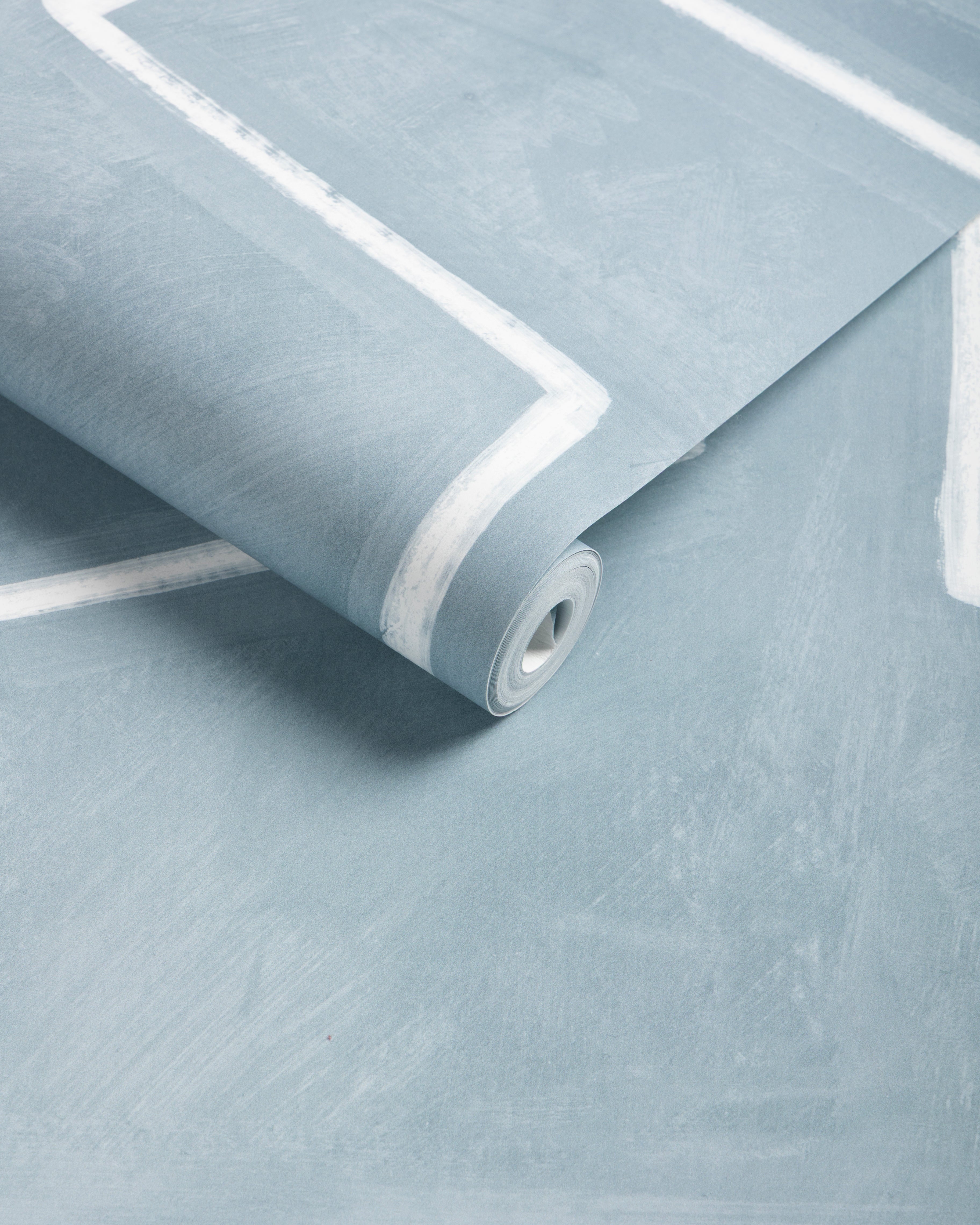 Chalka Wallpaper in sky color - pattern number W4402.115.0 - by Kravet in the Linherr Hollingsworth Artistry collection