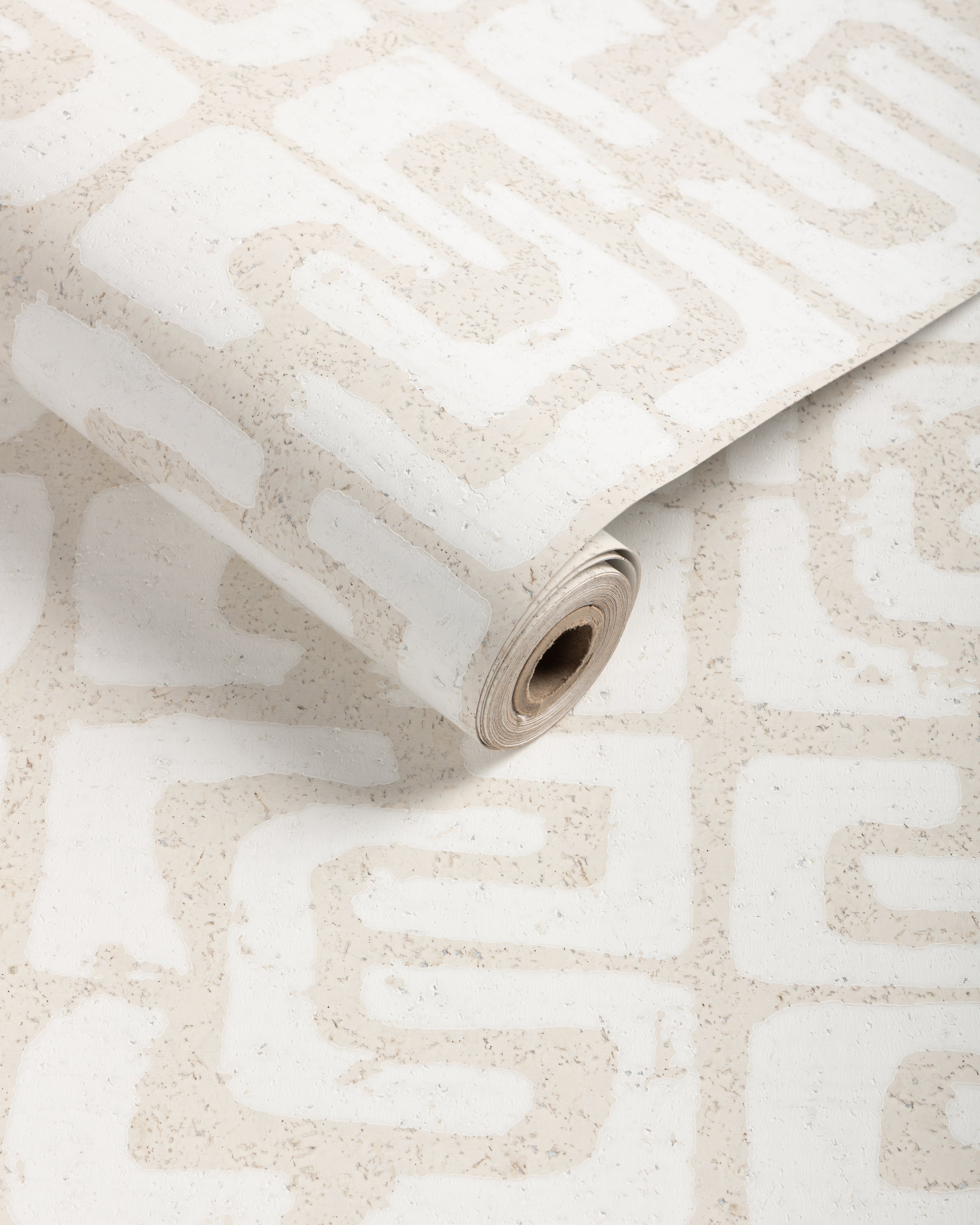 Oui Bloc Due Wallpaper in whisper color - pattern number W4403.106.0 - by Kravet in the Linherr Hollingsworth Artistry collection