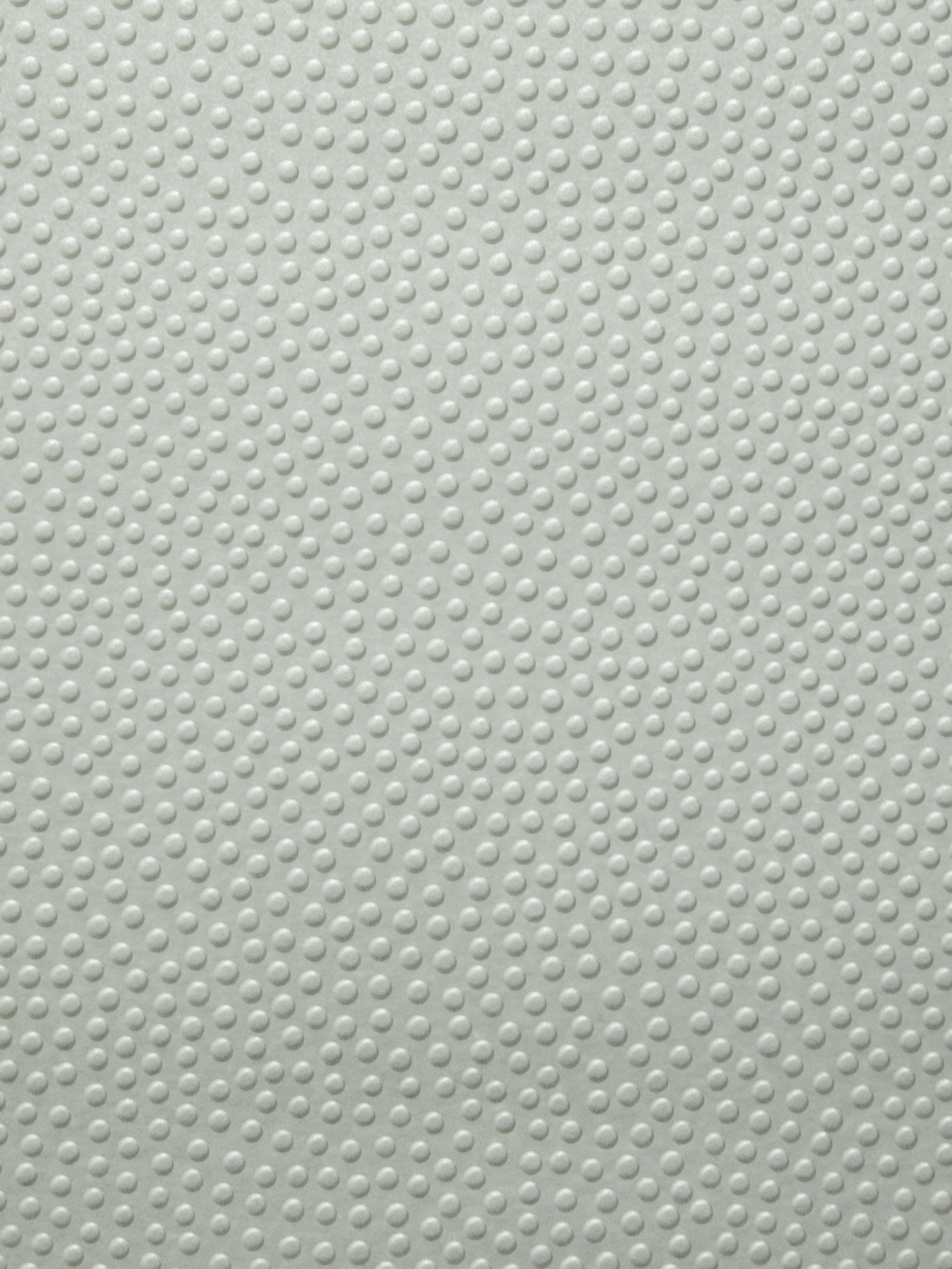 Embosse wallpaper in gris clair color - pattern number WH 000023315 - by Scalamandre in the  collection